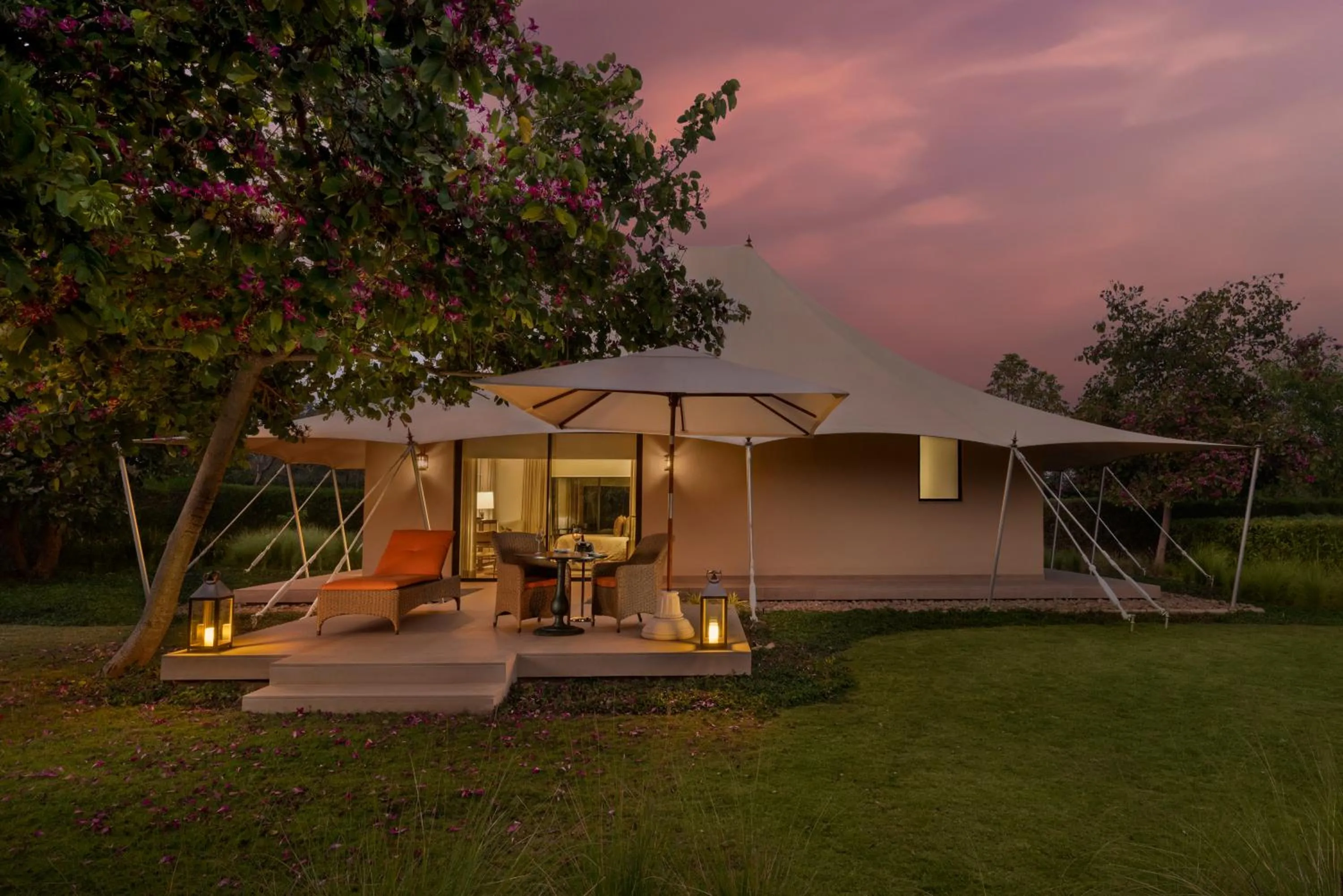 Luxury Tent - Twin Bed in The Oberoi Vindhyavilas Wildlife Resort, Bandhavgarh
