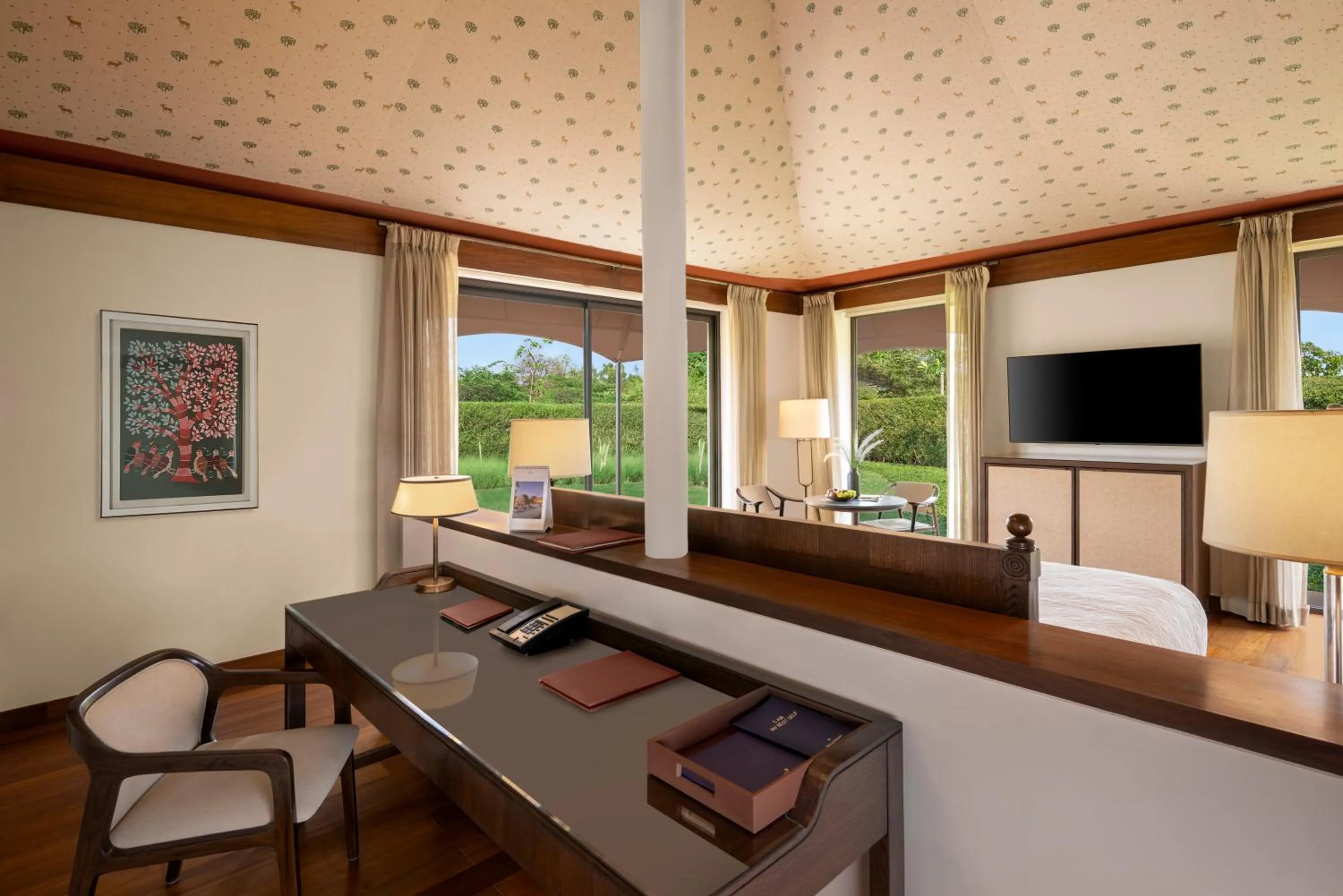 The Oberoi Vindhyavilas Wildlife Resort, Bandhavgarh