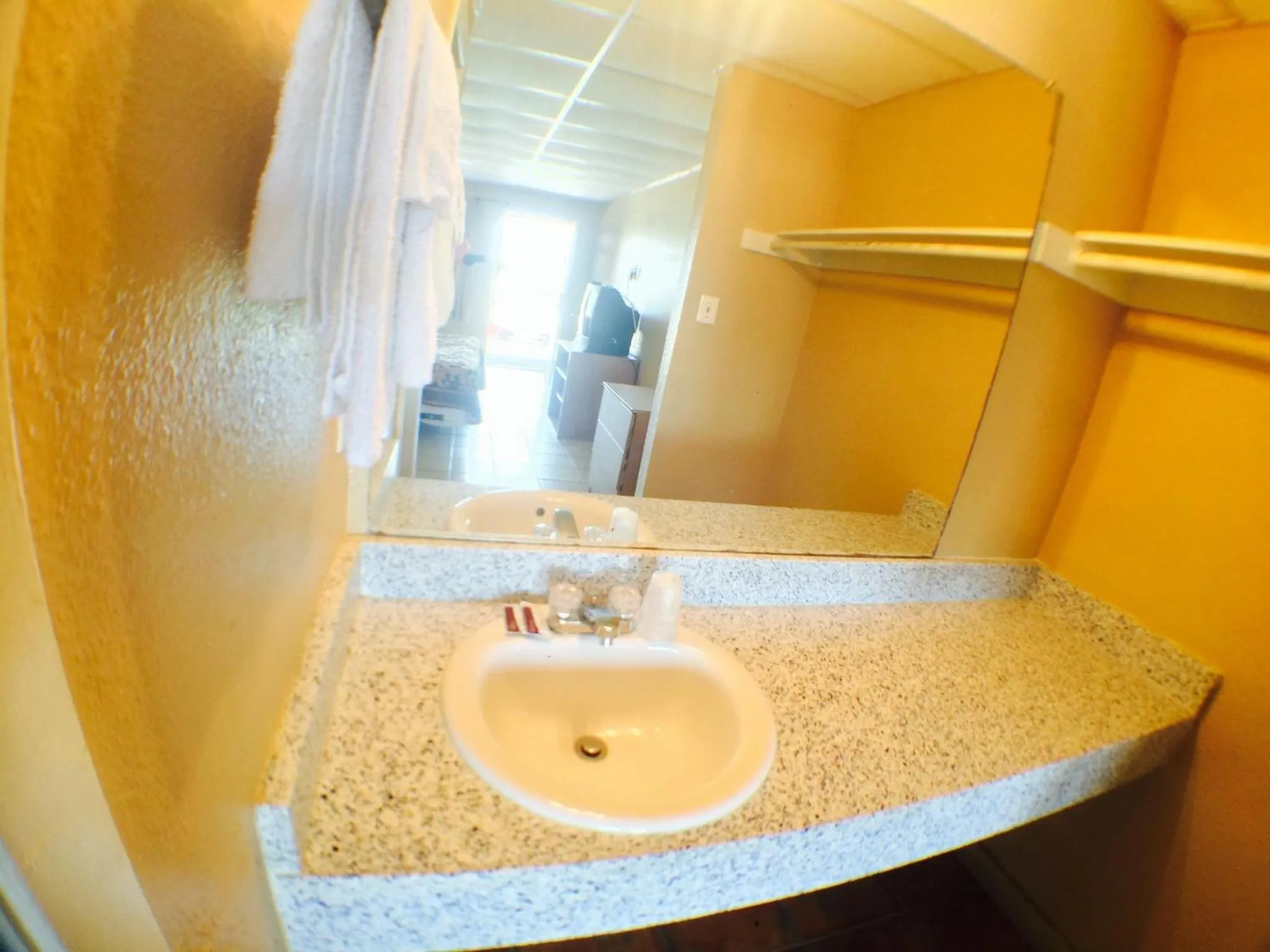 Bathroom in Austin Motor Inn