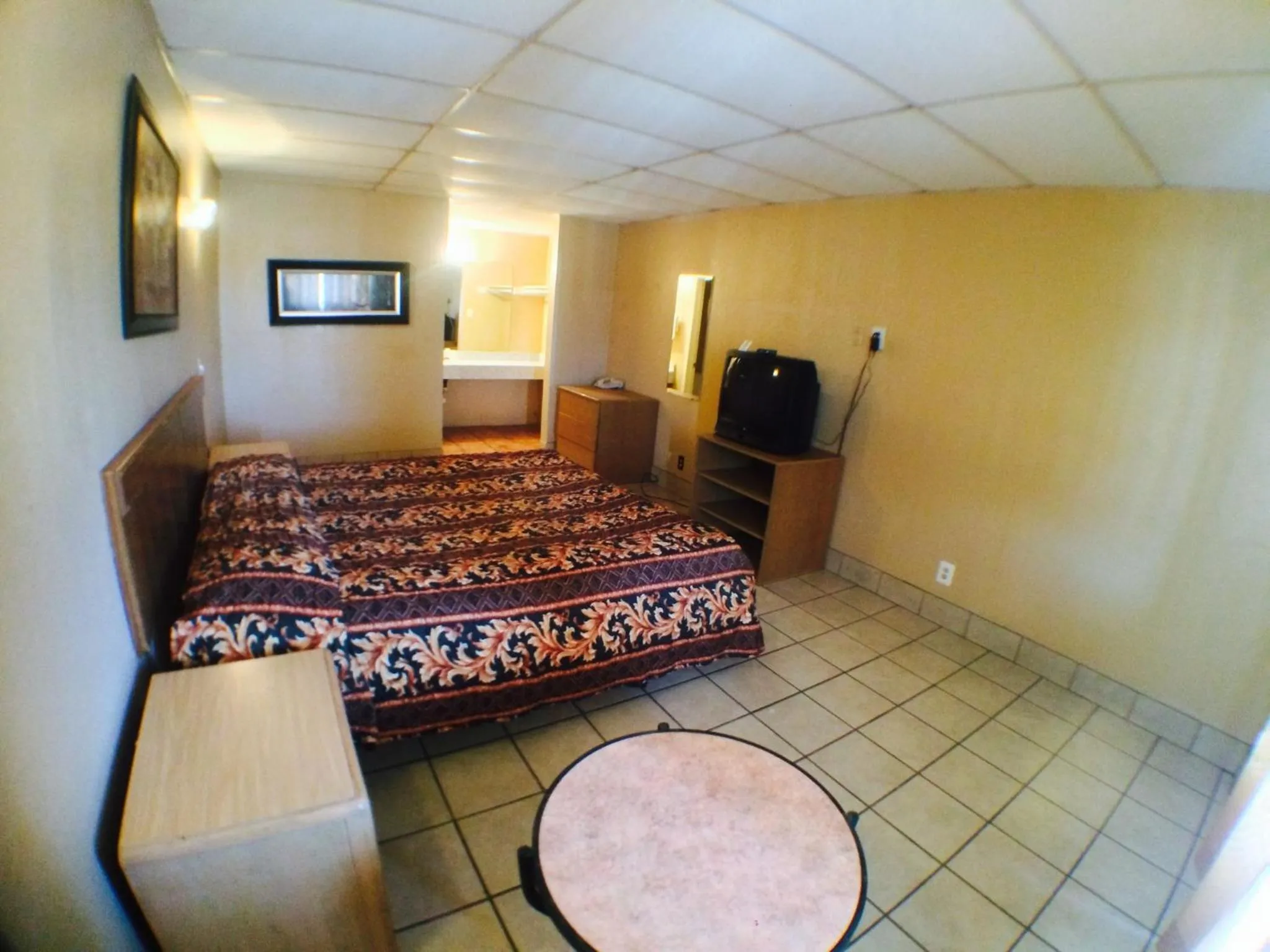 Bedroom, Bed in Austin Motor Inn