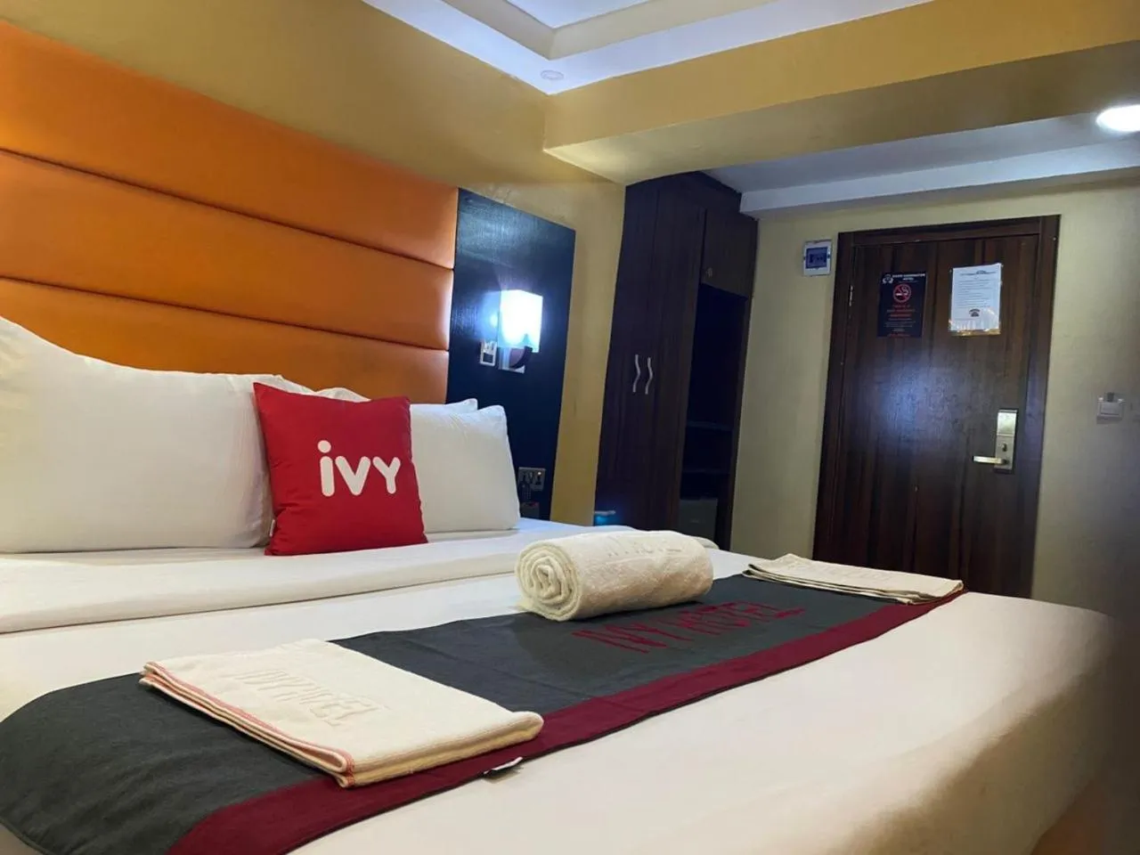 Bed in Aotel Hotels & Suites - Ojota