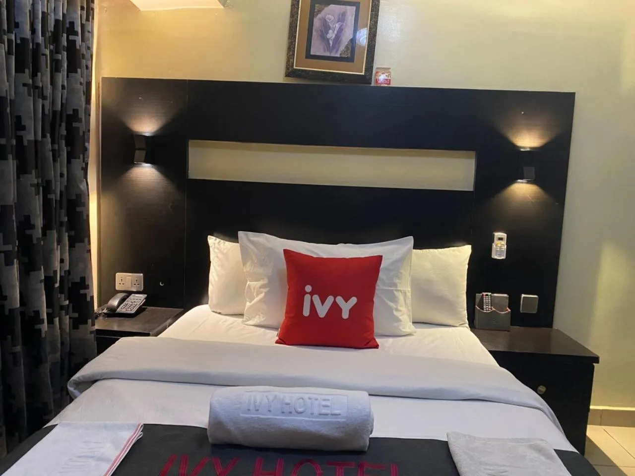 Bed in Aotel Hotels & Suites - Ojota