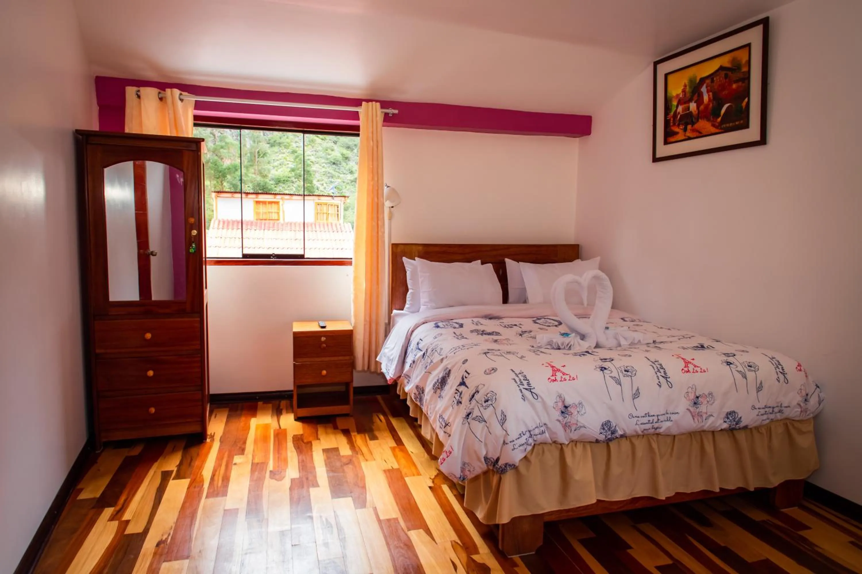 Bedroom, Bed in Intitambo Hotel