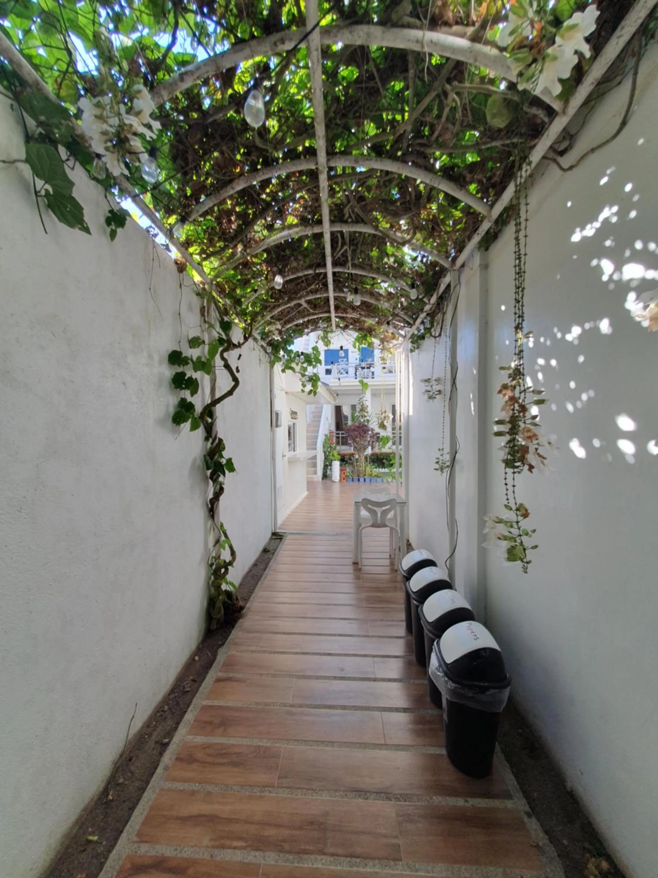 Property building in ClubBoracay Apartelle