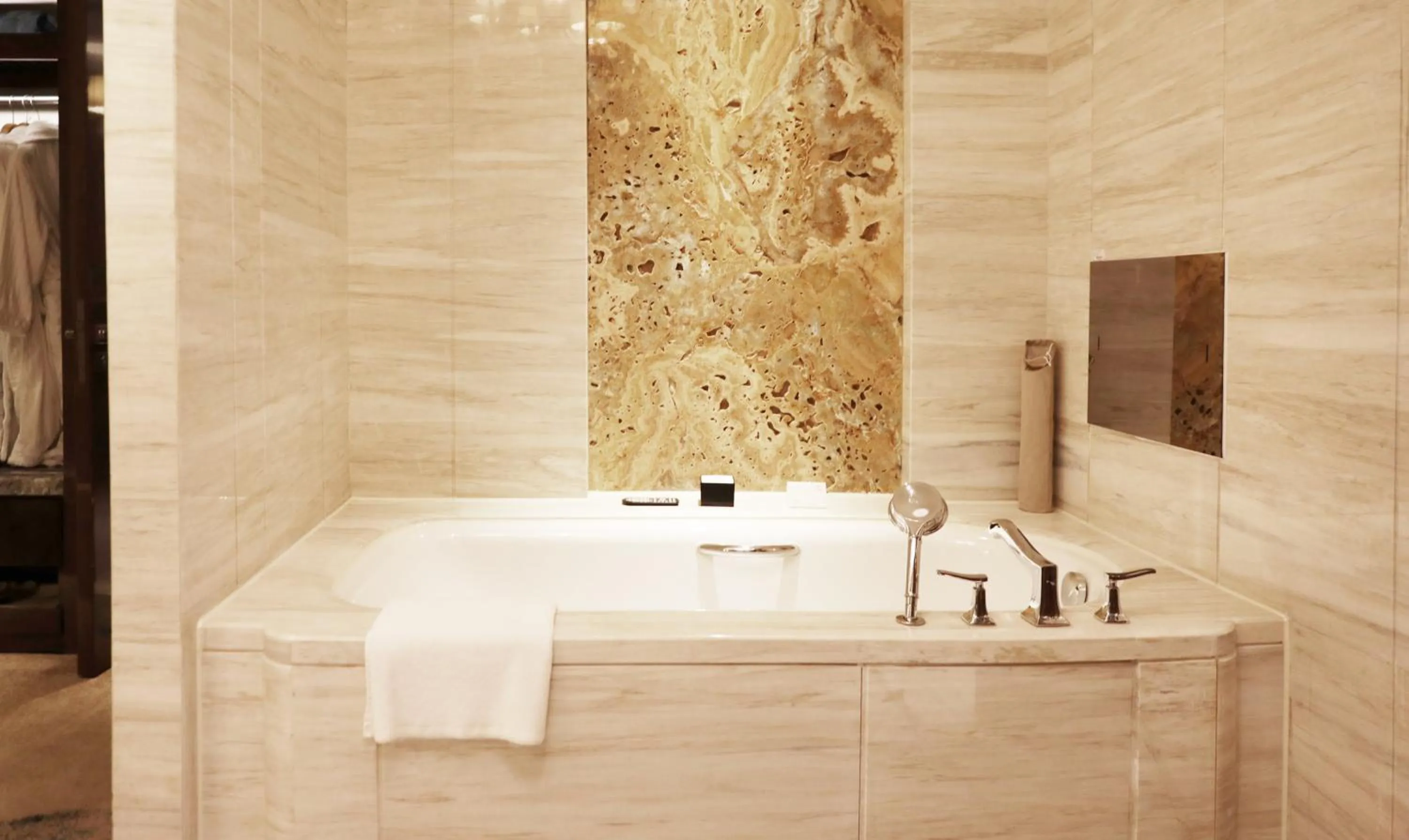 Bathroom in Wanda Vista Nanning