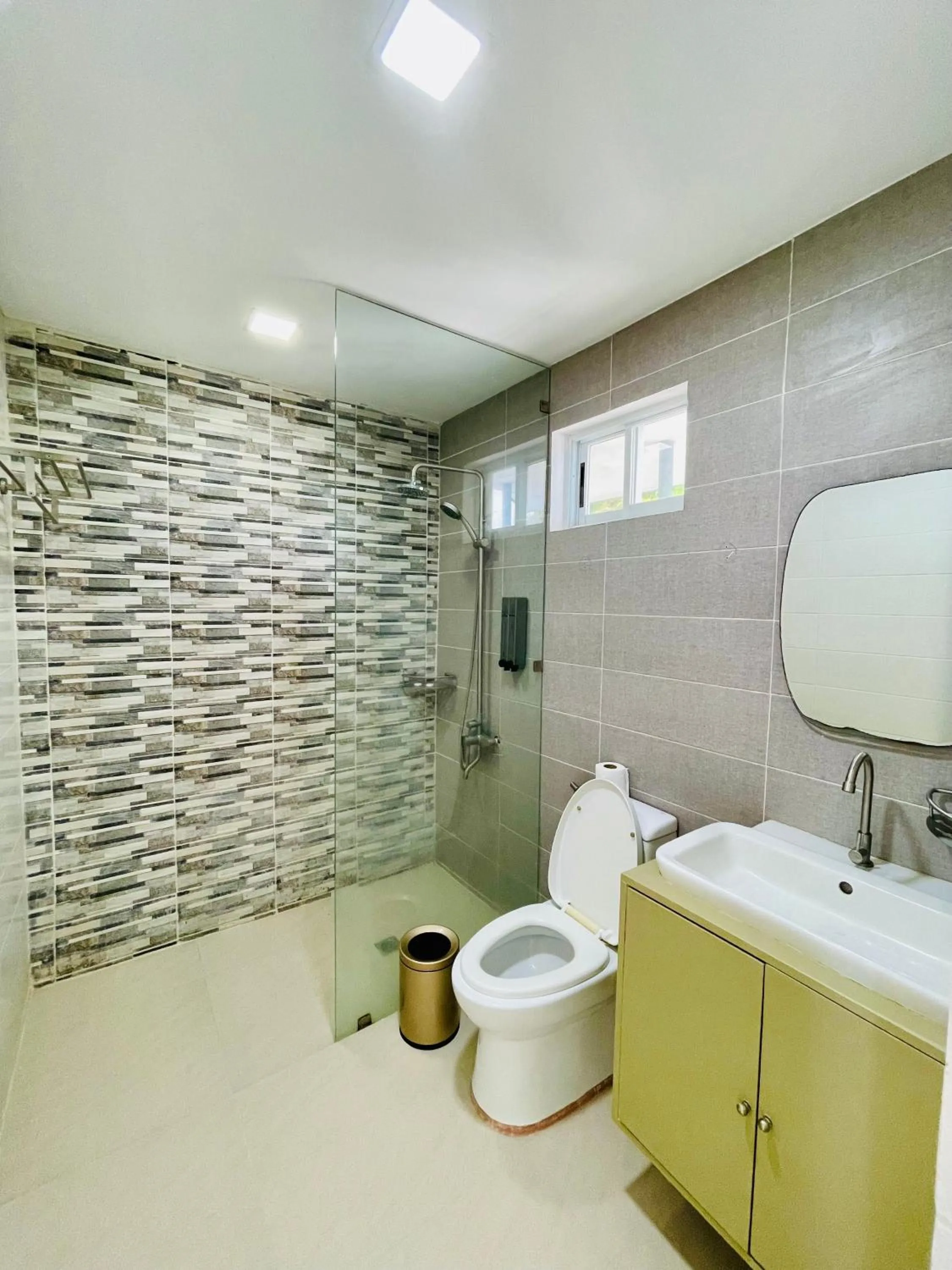 Coron Underwater Garden Resort