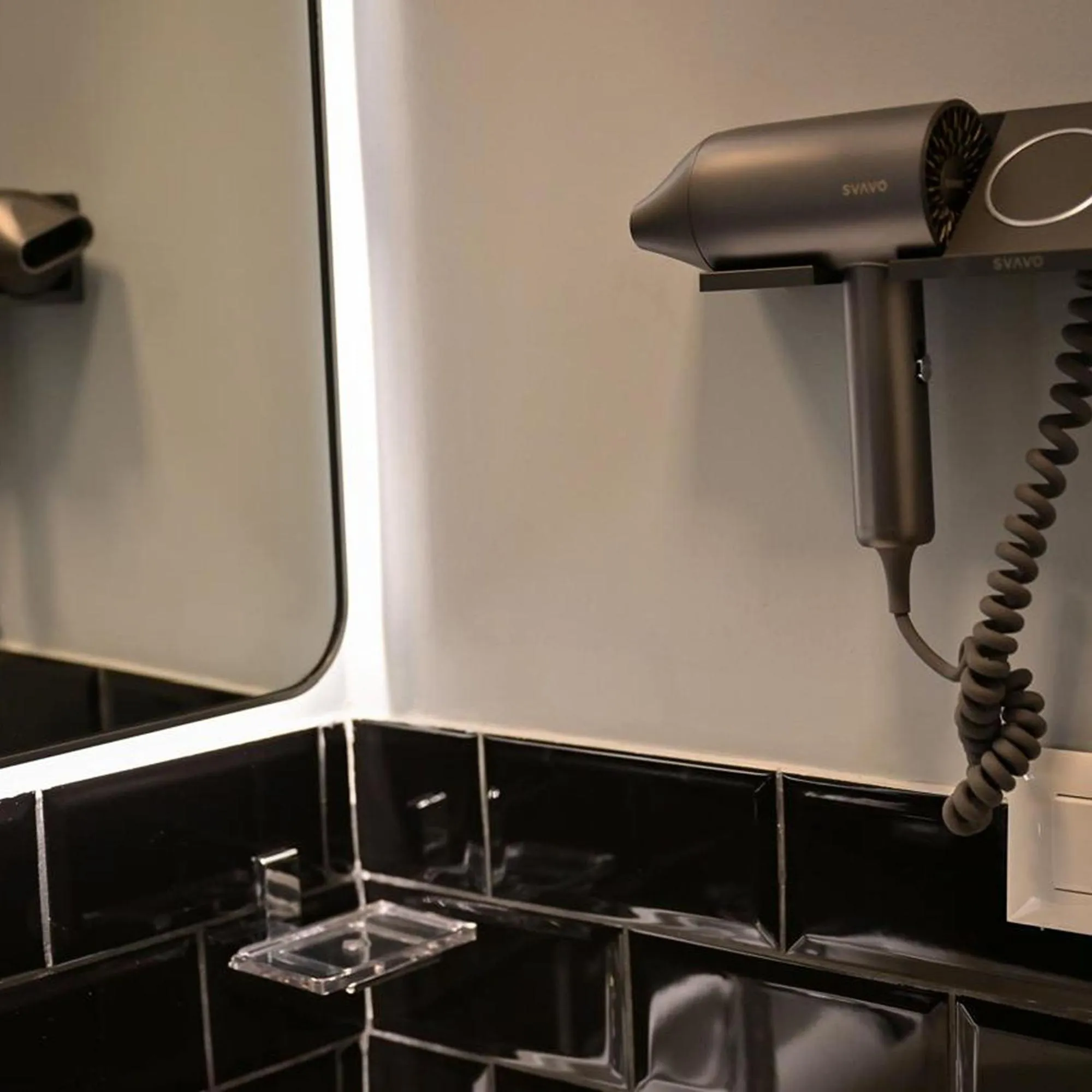 hair dryier in Bazaar Inn Hotel