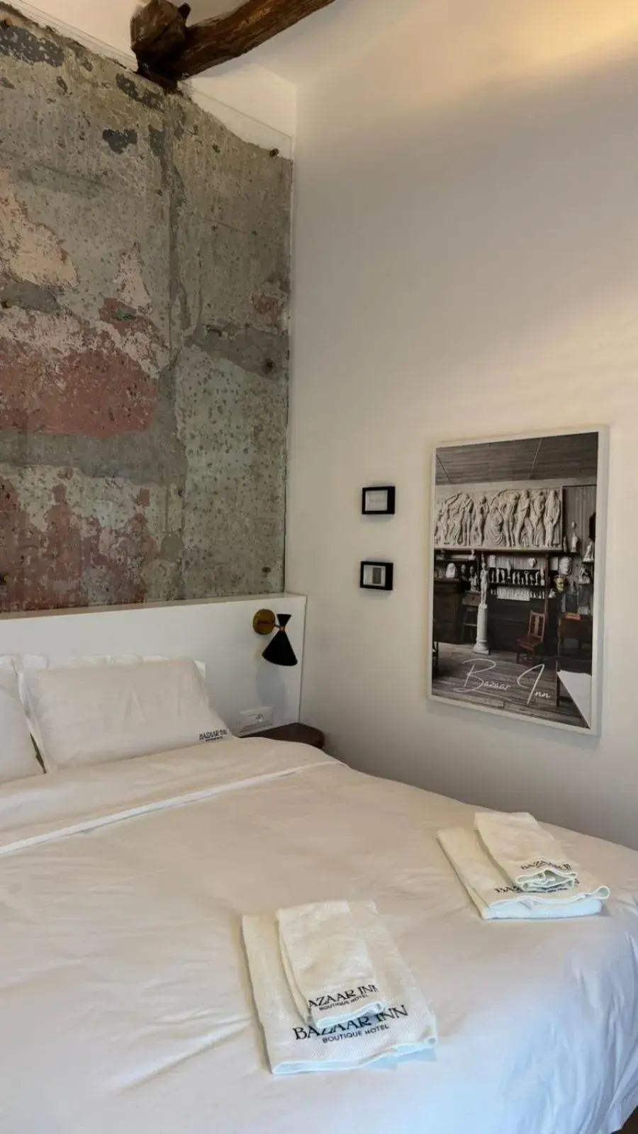 Small Twin Room in Bazaar Inn Hotel Small Twin Room in Bazaar Inn Hotel