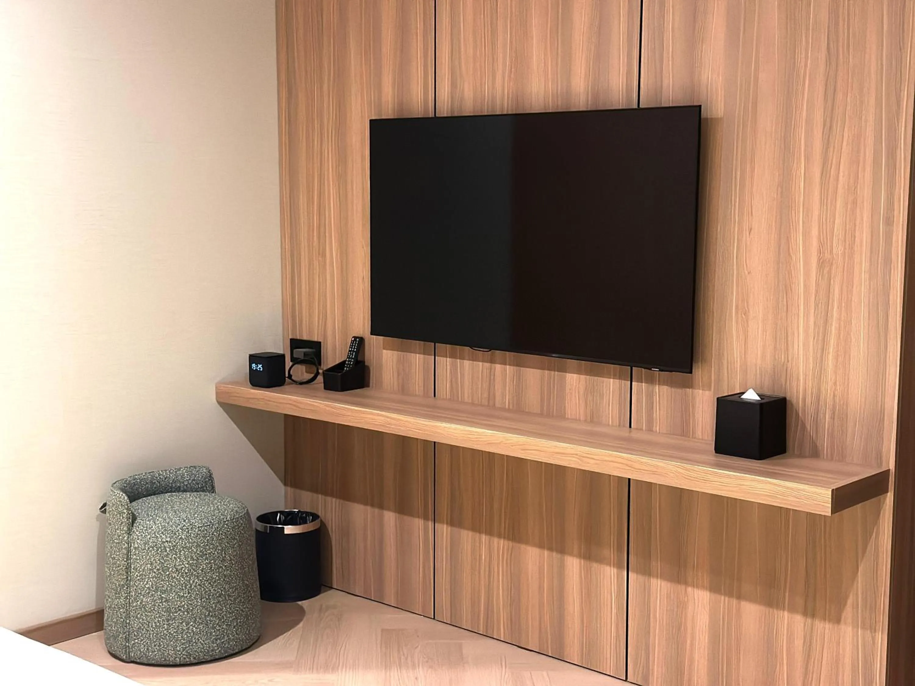 TV and multimedia in Resident Hotel Abay