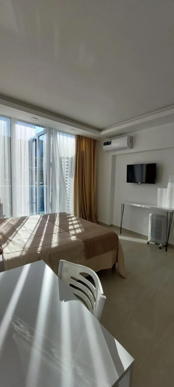 Bed in Apart Hotel Sunrise