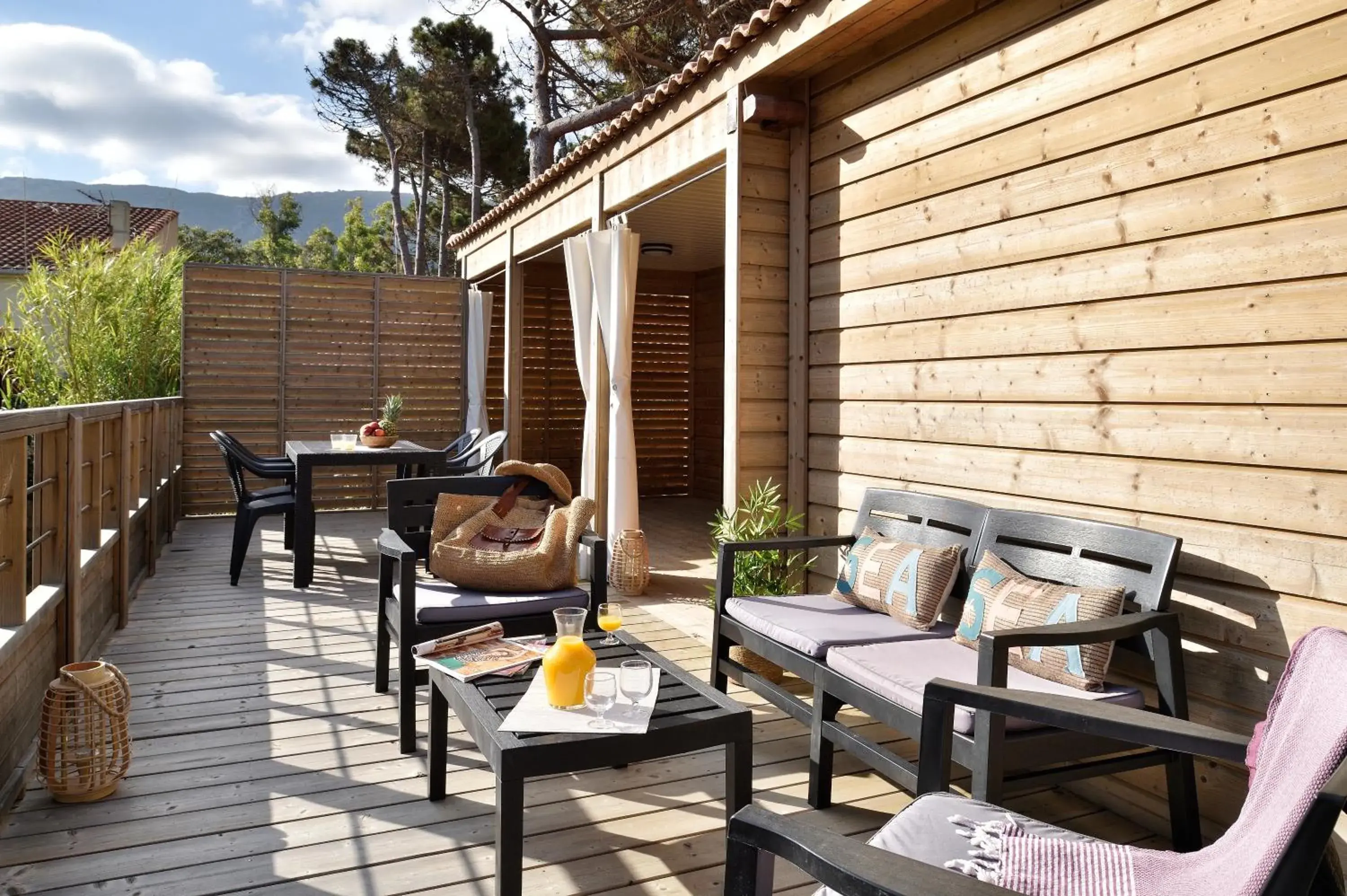 Family Chalet with sea view in Résidence & Hotel U Livanti ECOLABEL Family Chalet with sea view in Résidence & Hotel U Livanti ECOLABEL