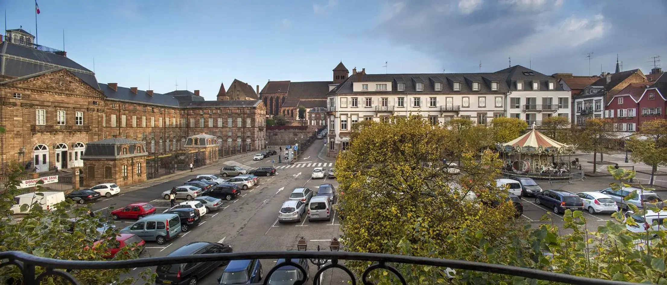Two-Bedroom Penthouse Apartment in Les Loges du Chateau Two-Bedroom Penthouse Apartment in Les Loges du Chateau