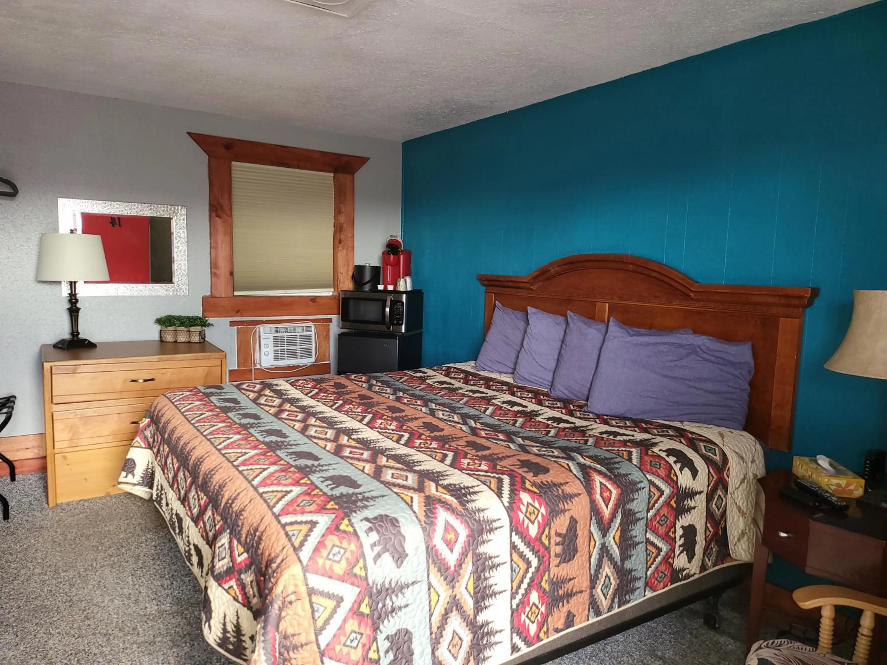 Bedroom, Bed in KJ's Inn and Suites By OYO Gettysburg US Hwy 212