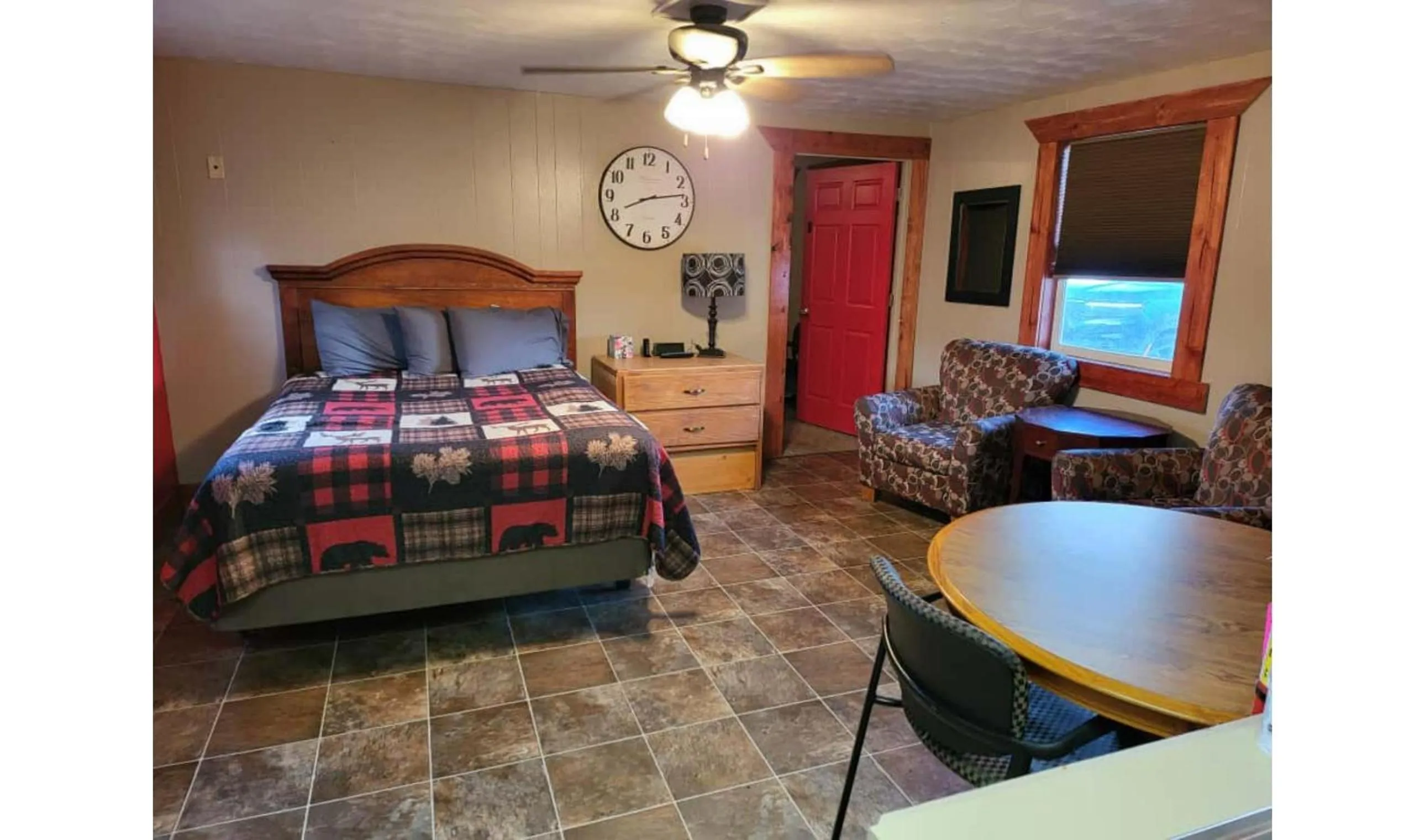 Bedroom, Bed in KJ's Inn and Suites By OYO Gettysburg US Hwy 212