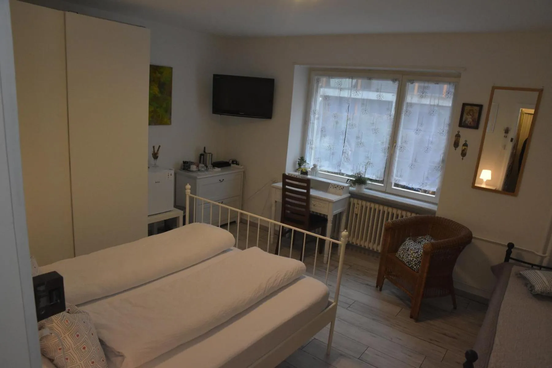 Decorative detail, Bed in Kiki's B&B