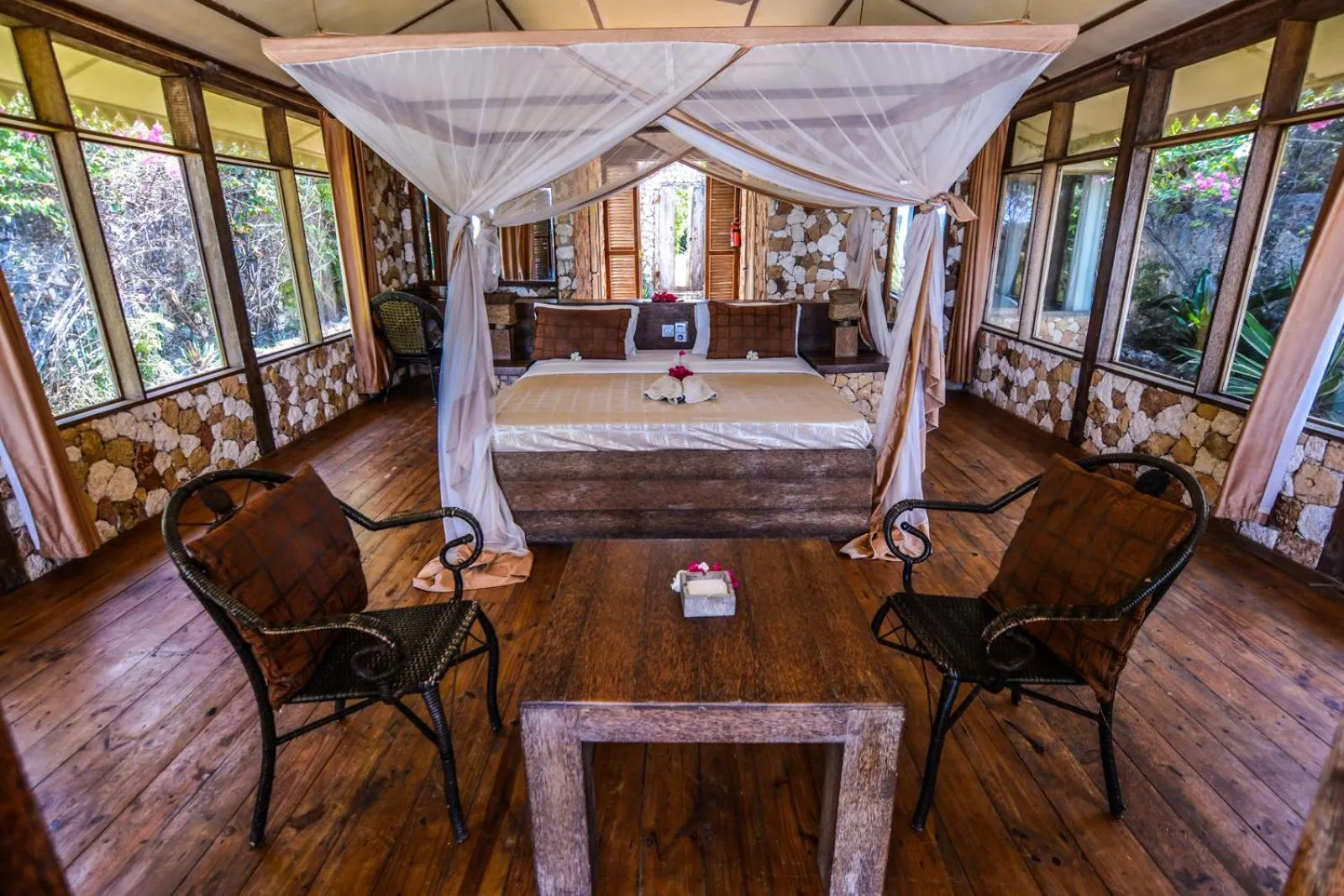 Bedroom in Seasons Lodge Zanzibar