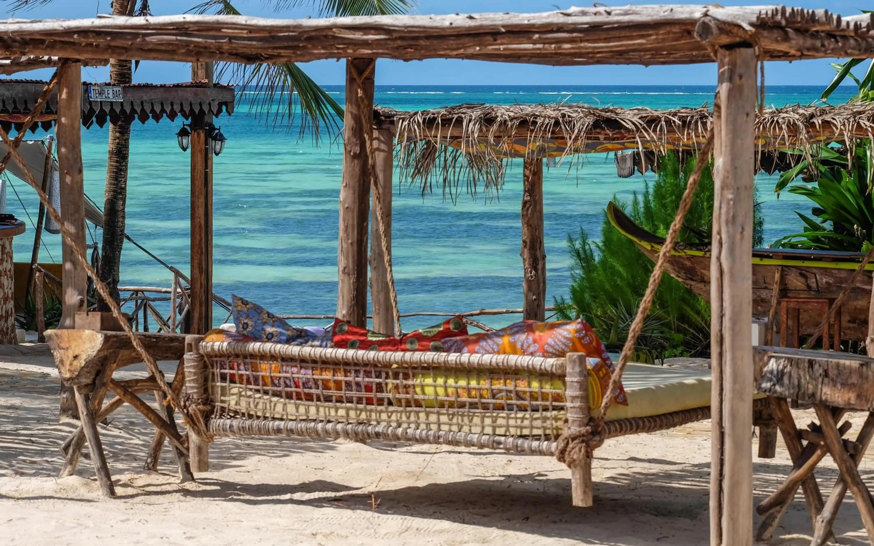 Beach in Seasons Lodge Zanzibar