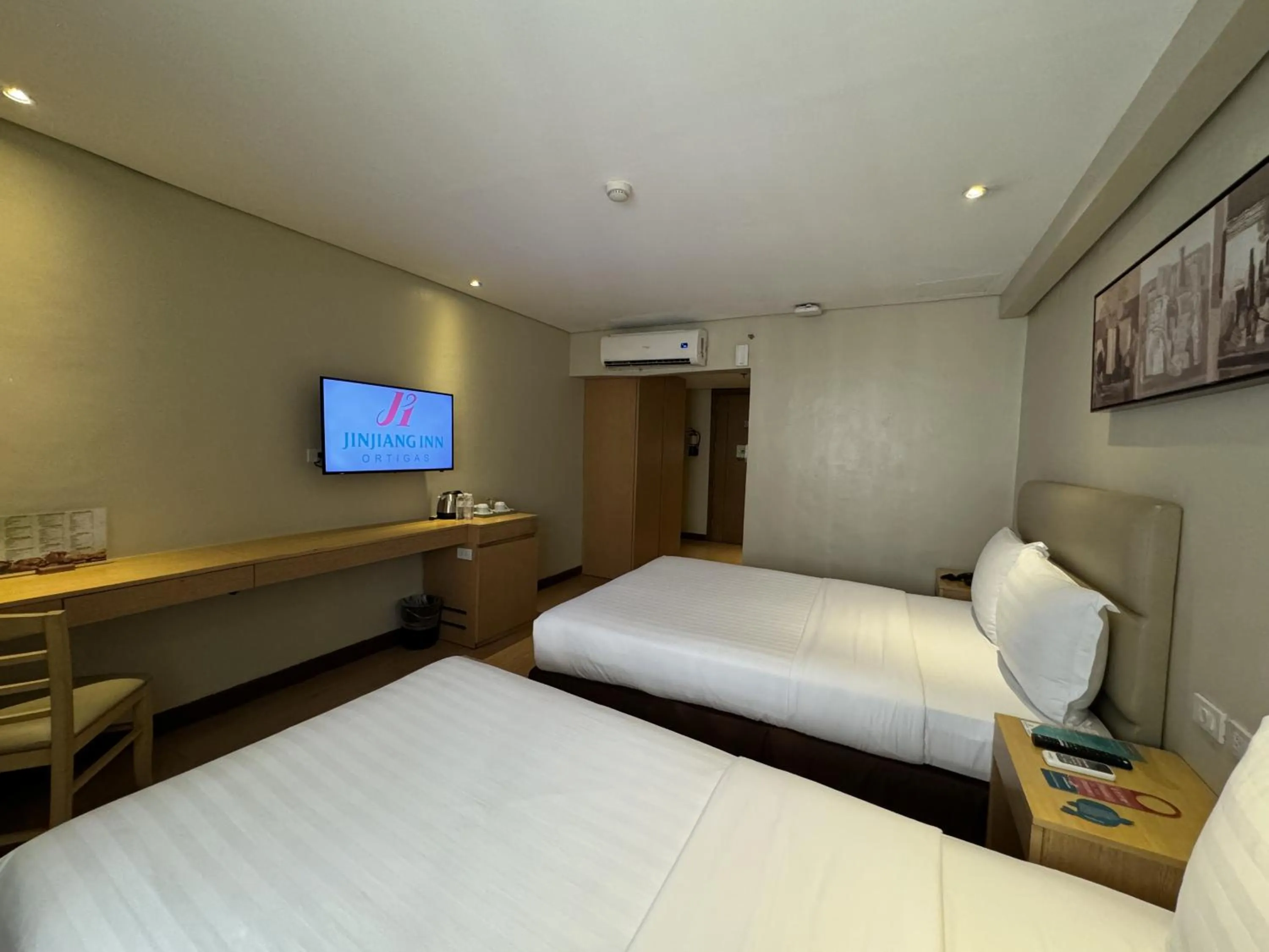Bed in Jinjiang Inn - Ortigas