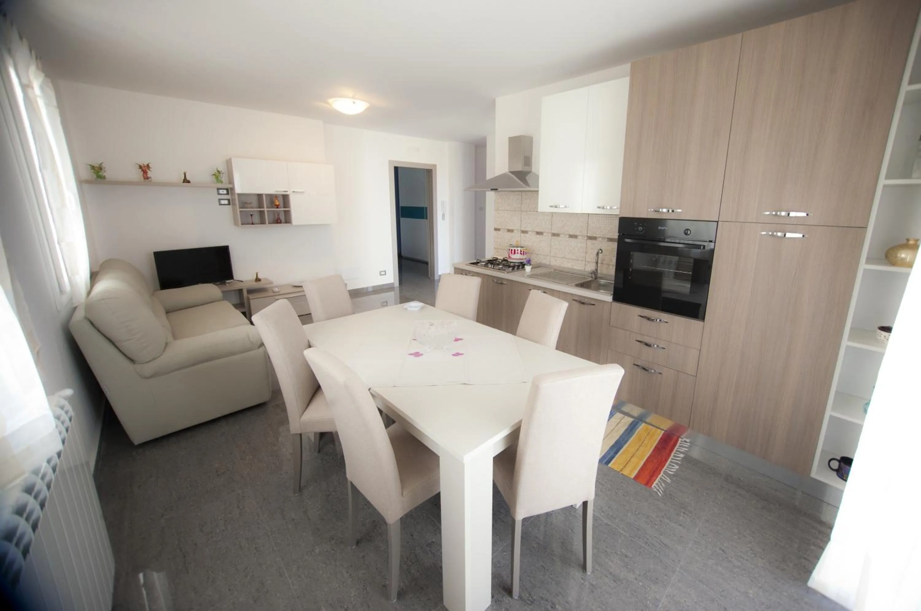 Kitchen or kitchenette in Case Vacanze Adelaide