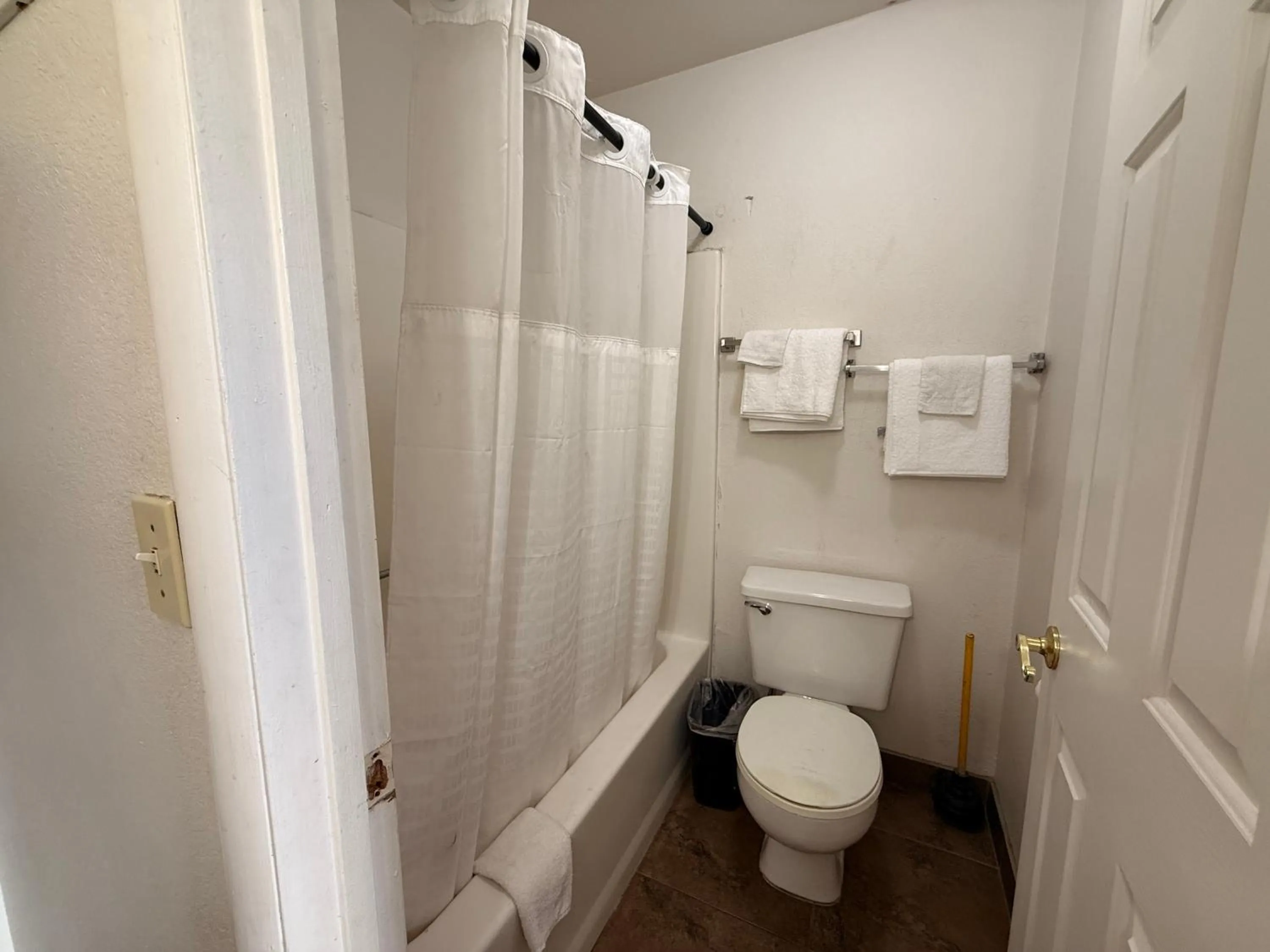 Bathroom in Del Rio Hotel O near Mesa Downtown