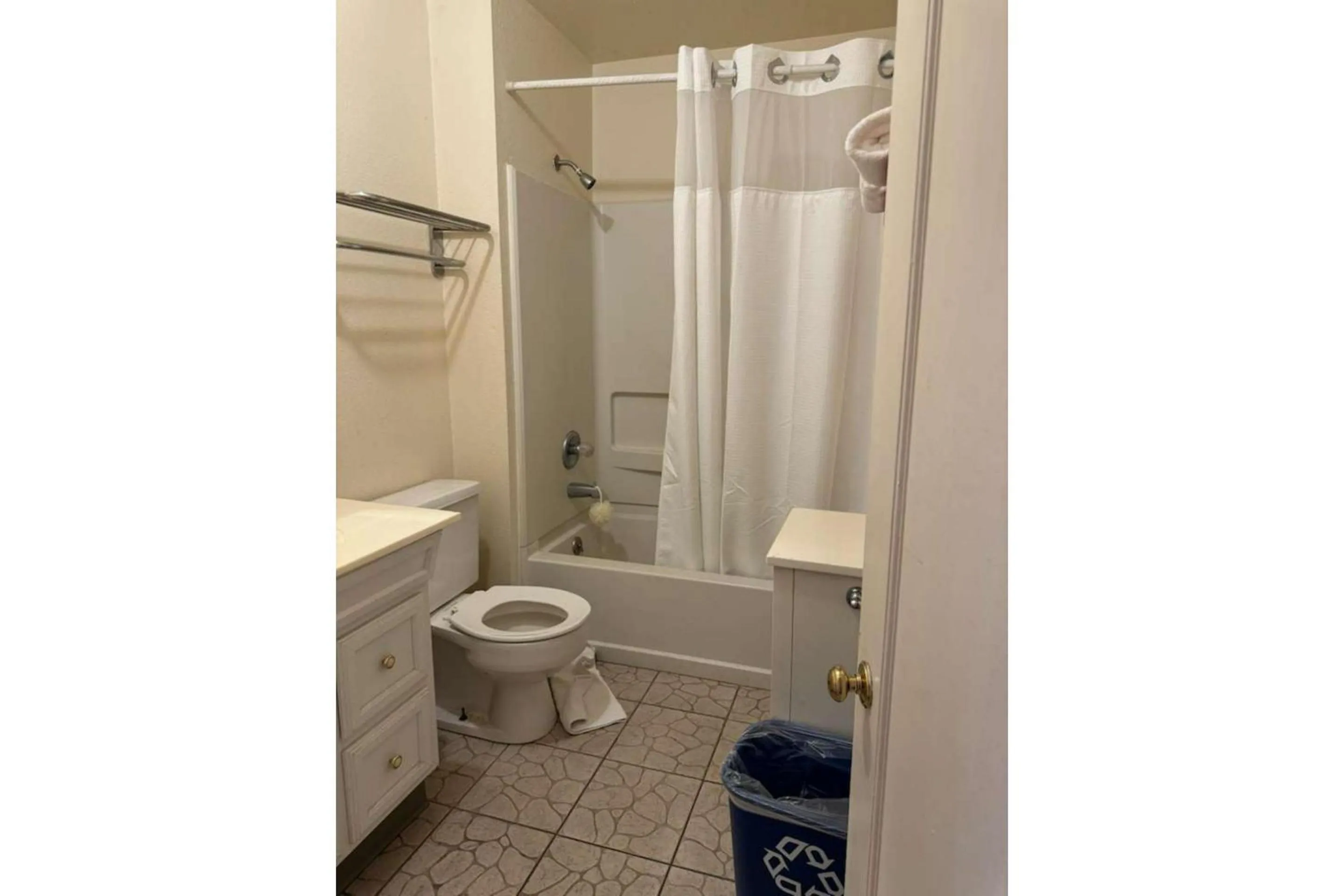 Bathroom in Del Rio Hotel O near Mesa Downtown