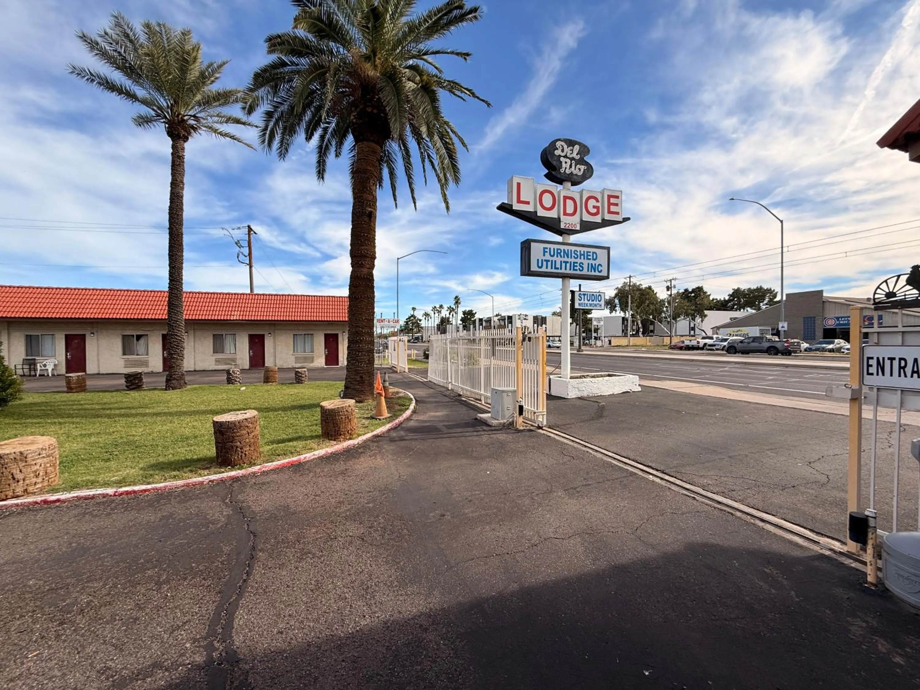 Facade/entrance in Del Rio Hotel O near Mesa Downtown