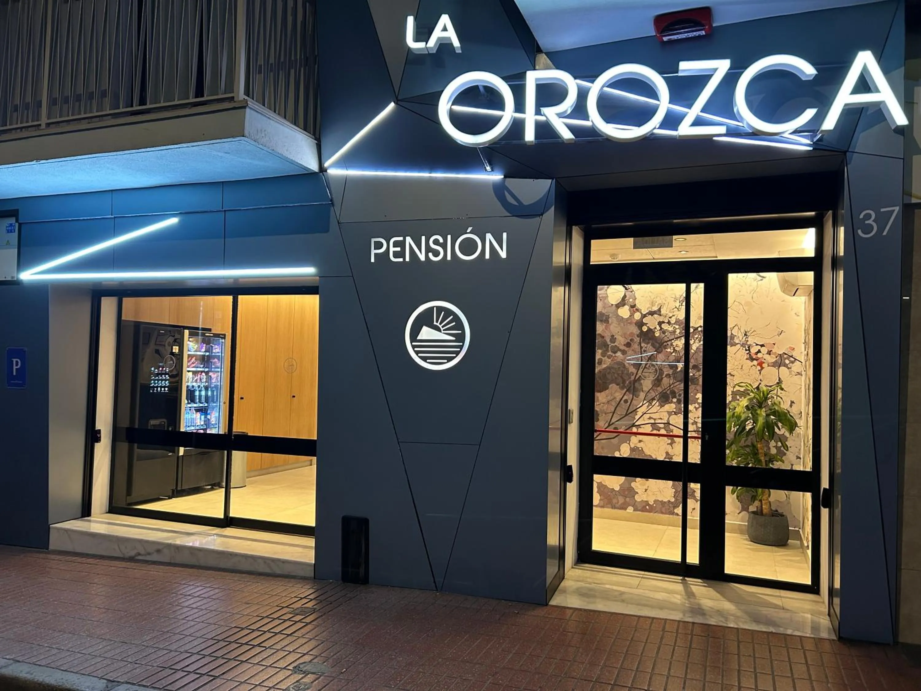 Facade/entrance in Pensión La Orozca Benidorm
