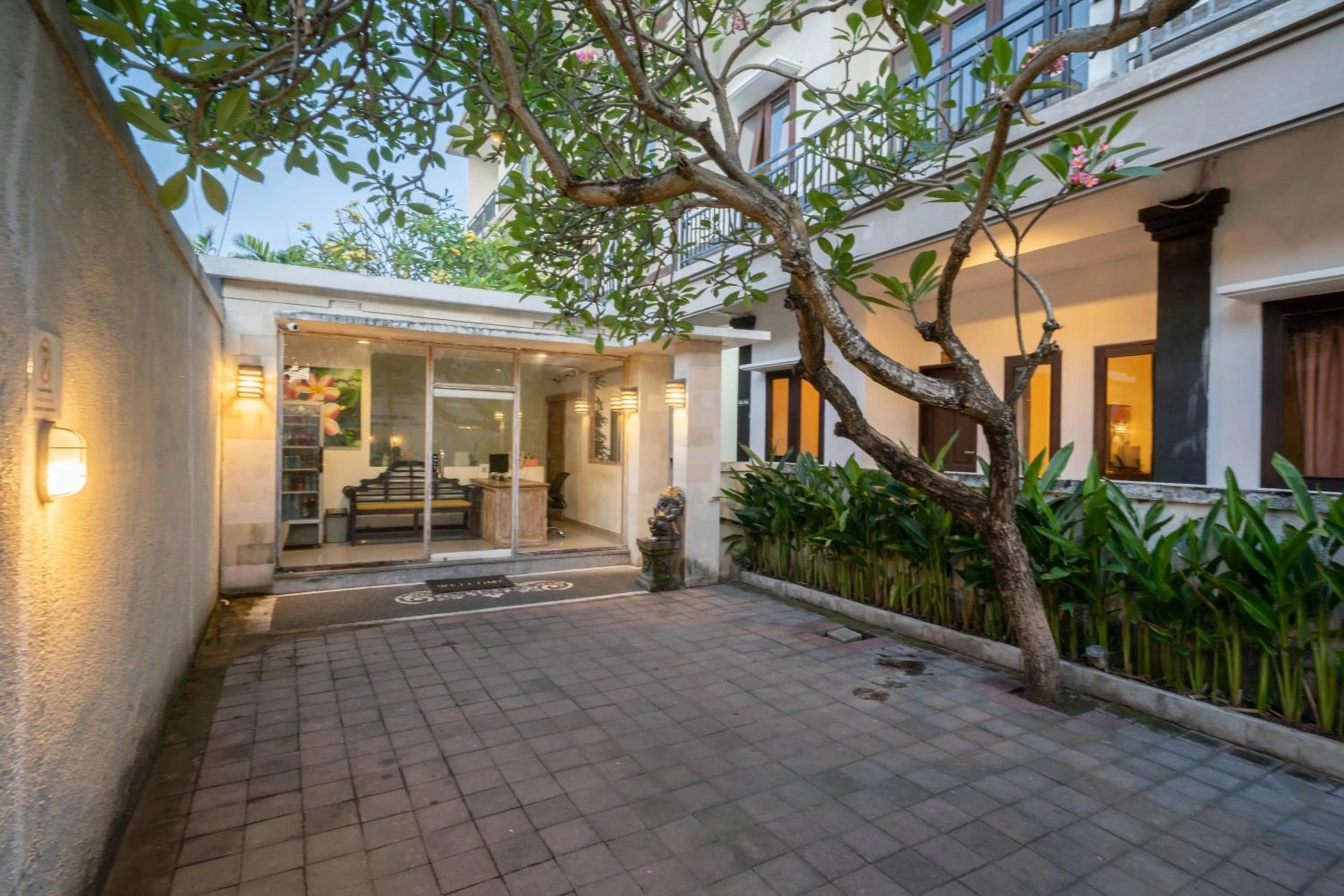 Inner courtyard view in The Mupu Seminyak