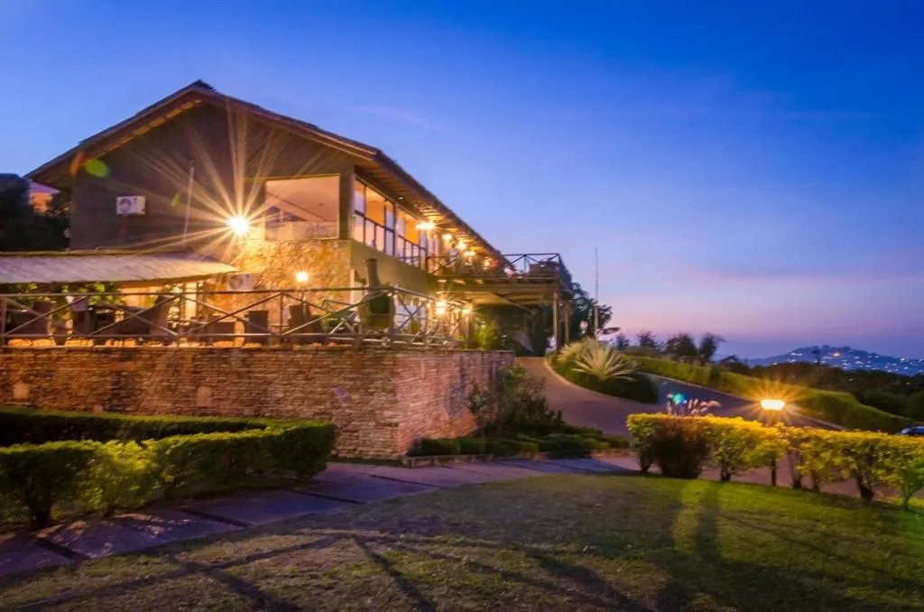 Property building in Cassia Lodge