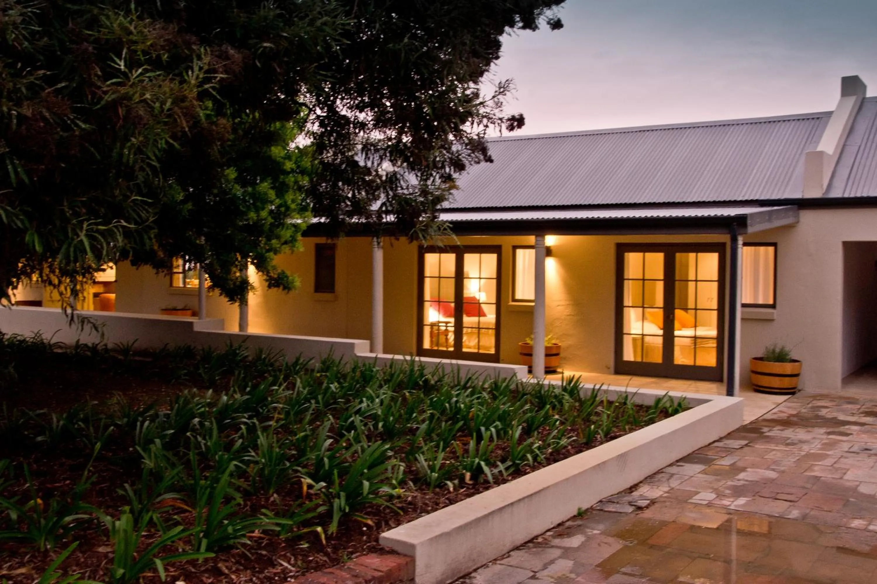 Property building in Kay and Monty Vineyard View