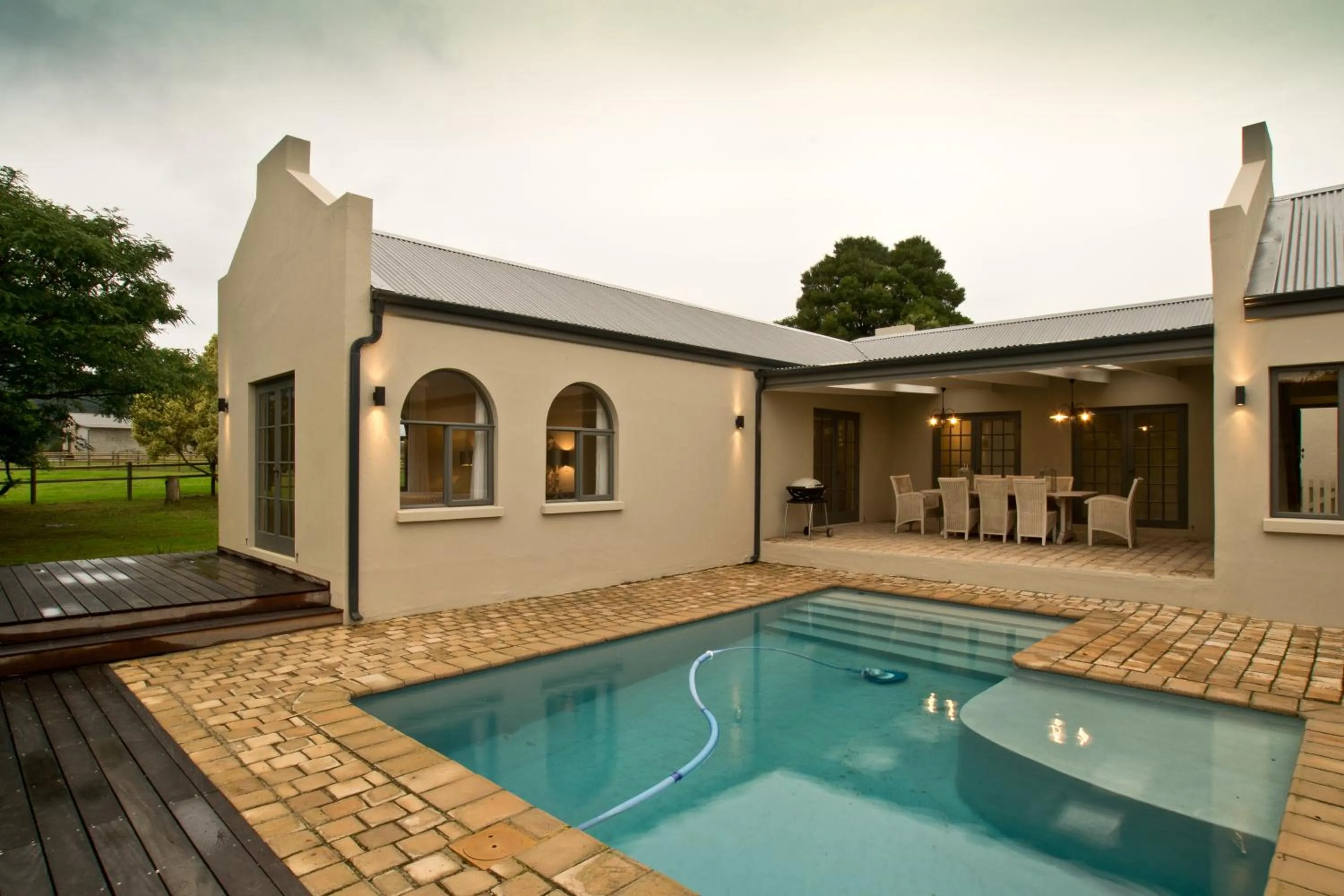 Facade/entrance in Kay and Monty Vineyard View