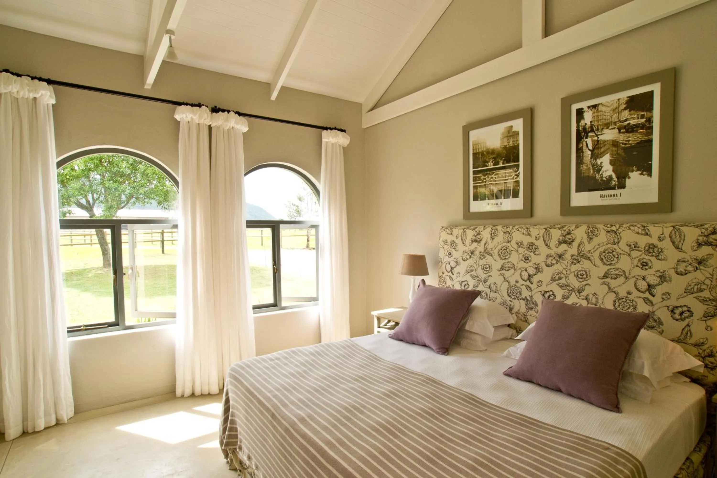 Bed in Kay and Monty Vineyard View