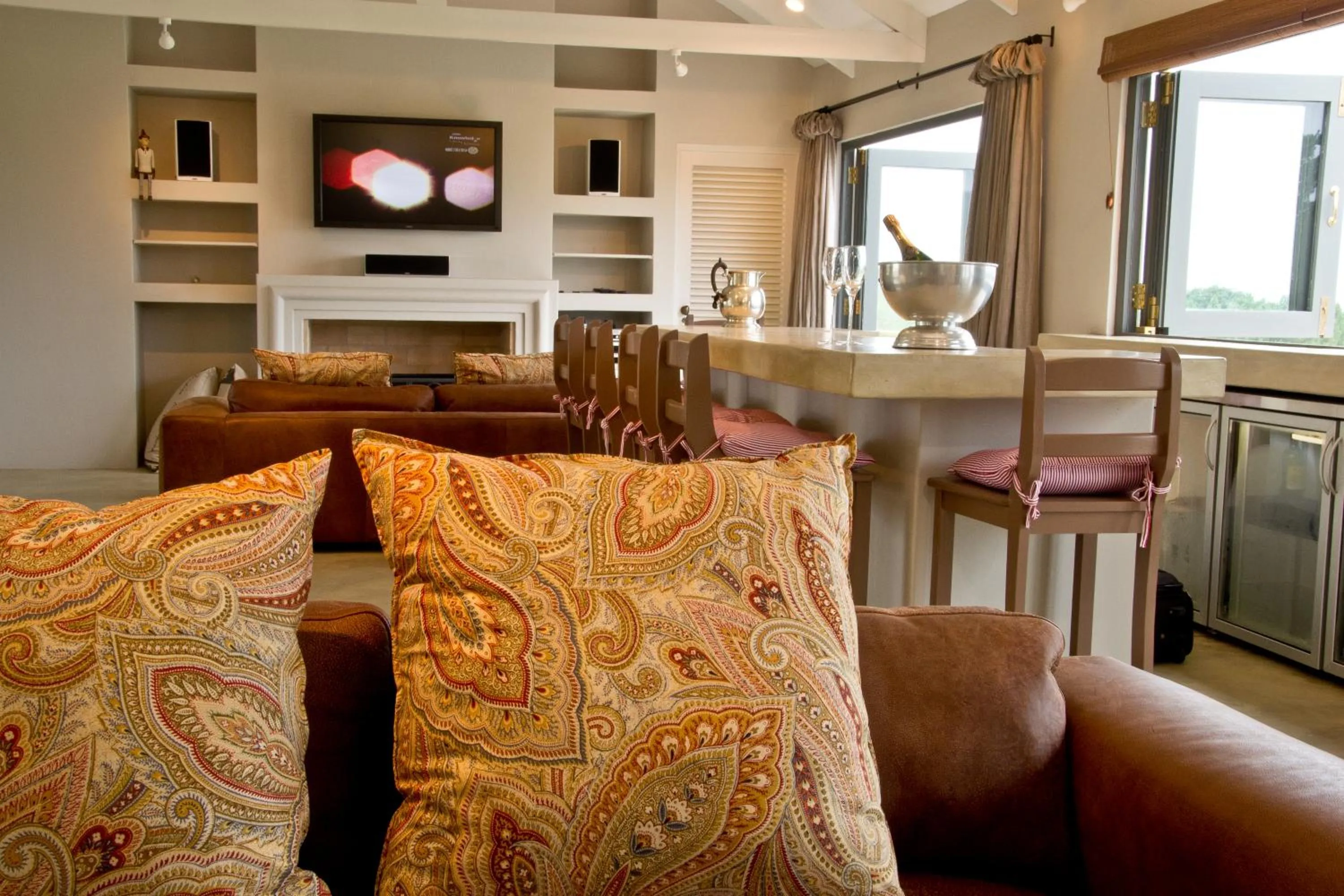 Seating area in Kay and Monty Vineyard View