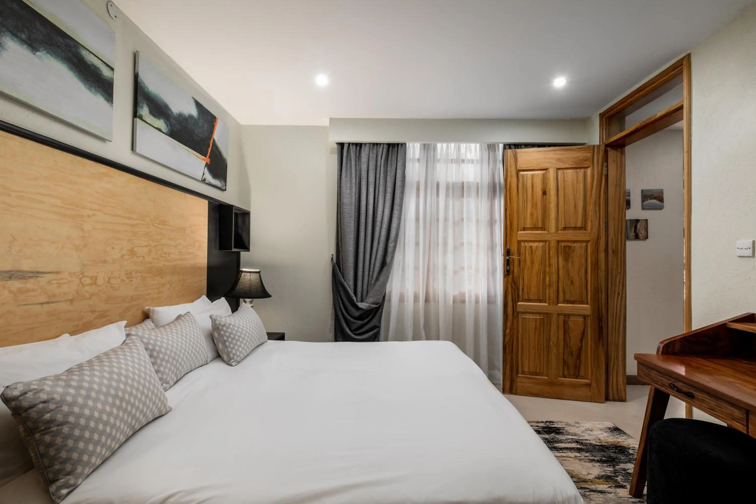 Bed in The Emin Pasha Hotel & Spa Kampala