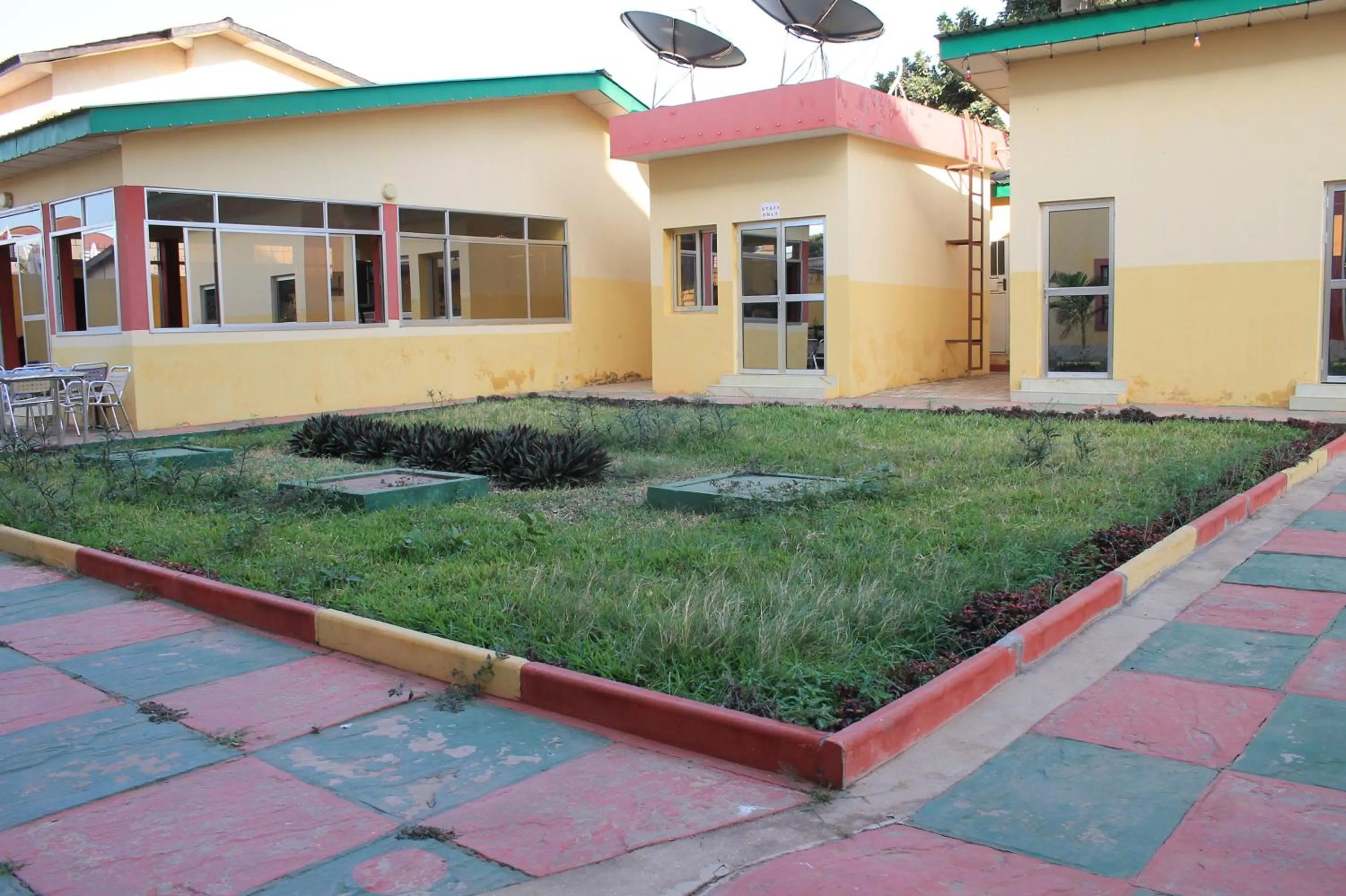 Akkwa Suites Official