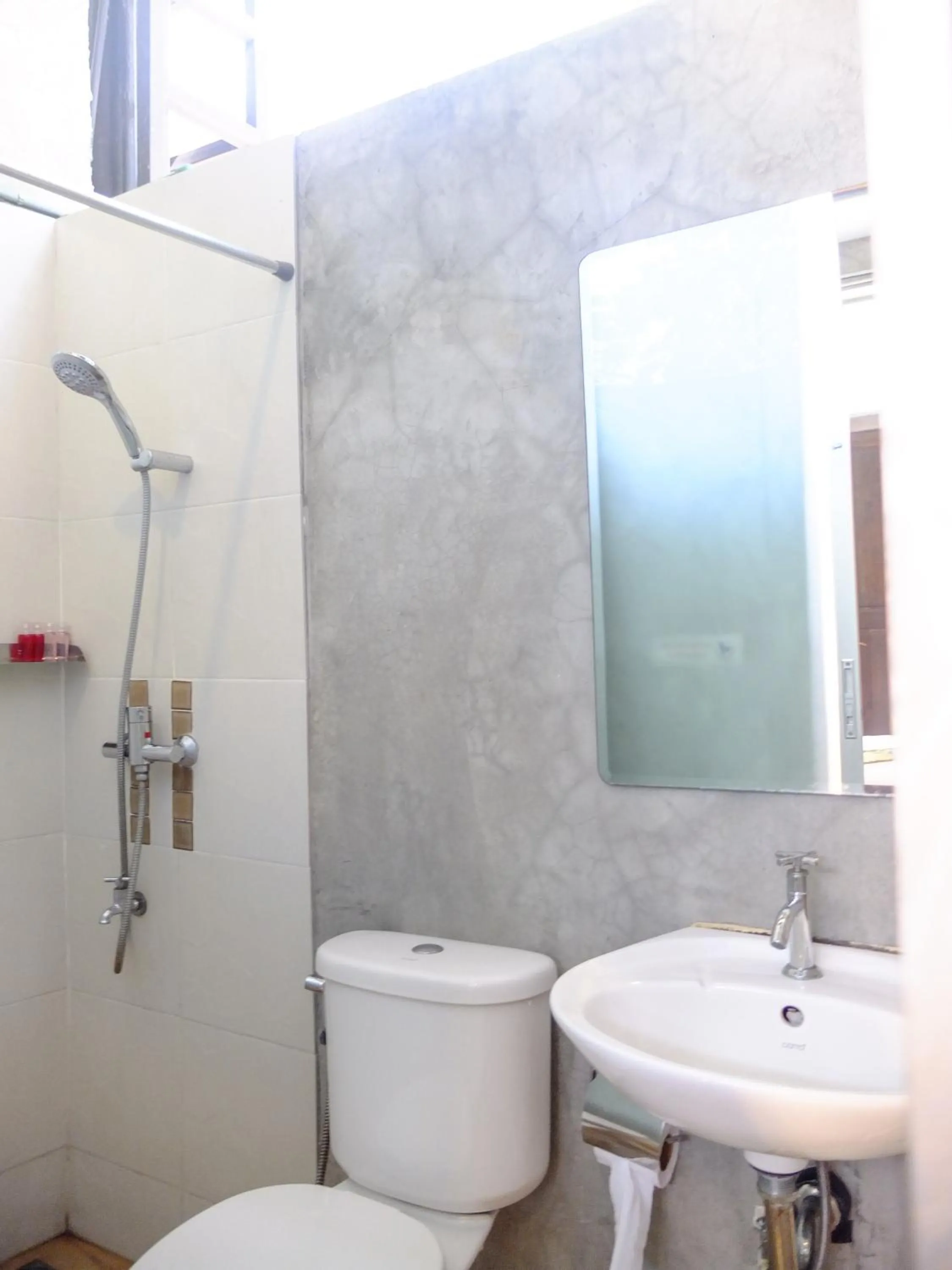 Bathroom in Hern Lhin Natural Resort