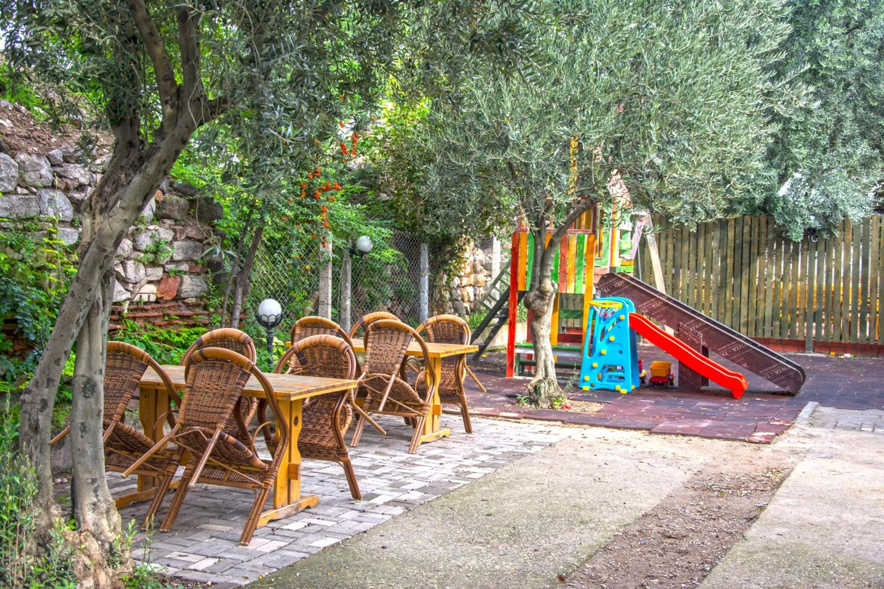 Children play ground in İznik Seyir Otel