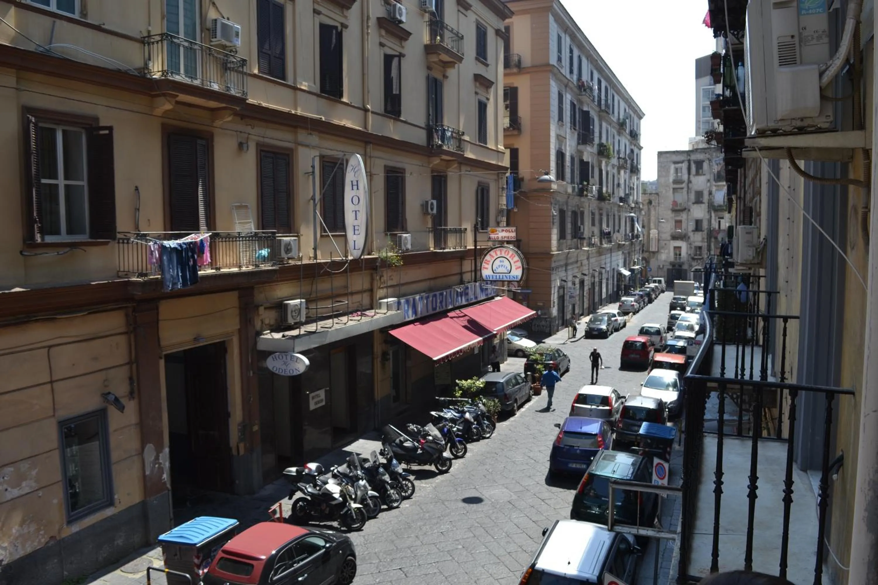 Restaurant/places to eat in Anna's Family