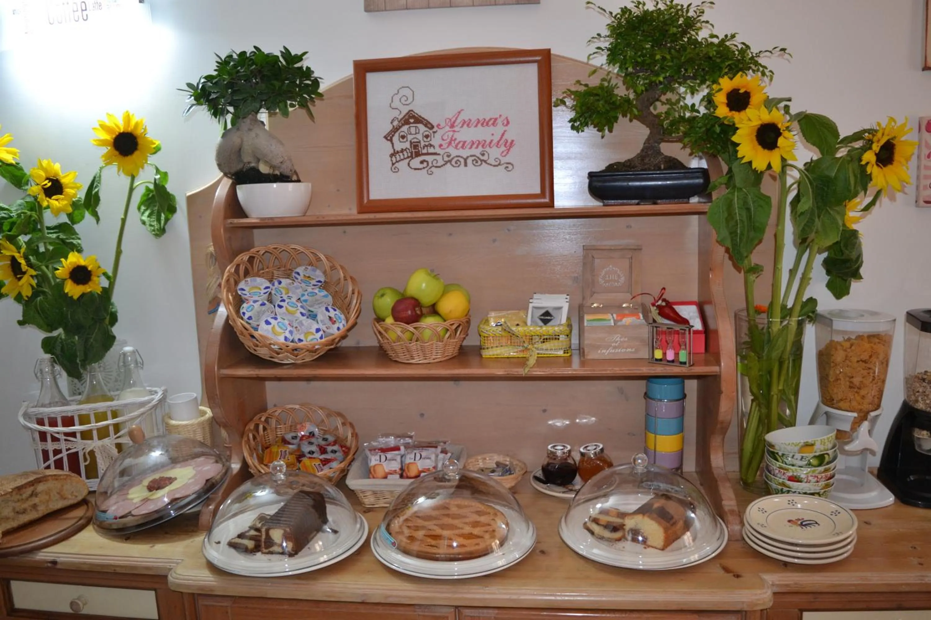 Food close-up in Anna's Family