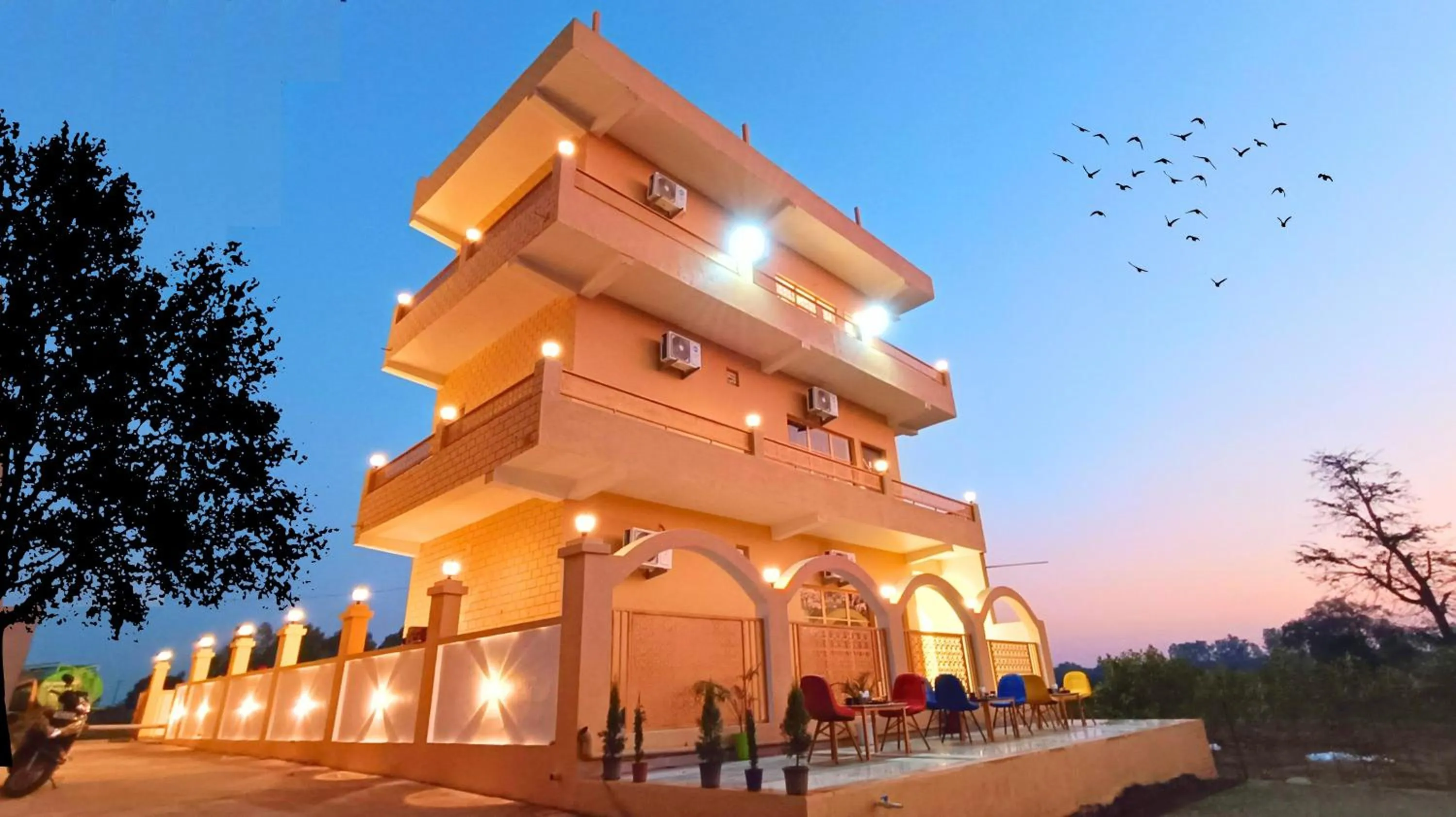 Property building in Asapin Vanymahal