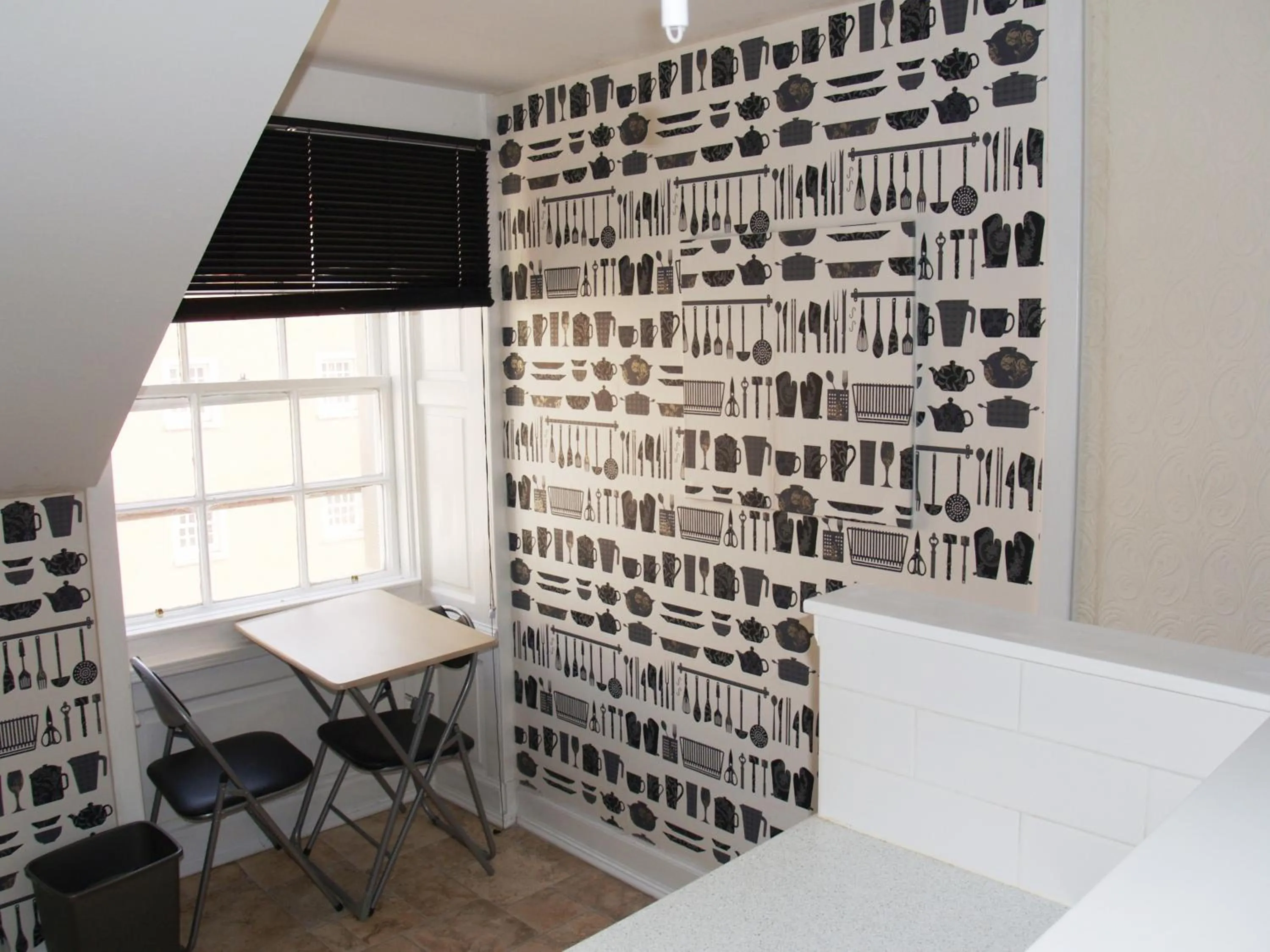 Kitchen or kitchenette, Bed in Niddry Street Apartments Edinburgh