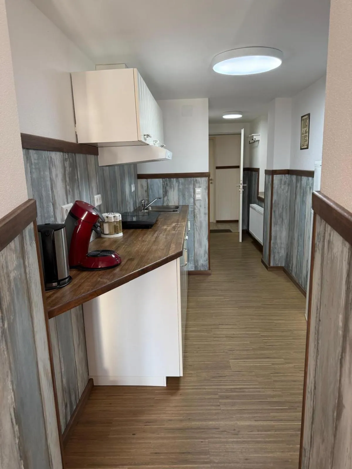 Hotel Schöne Aussicht renoviert