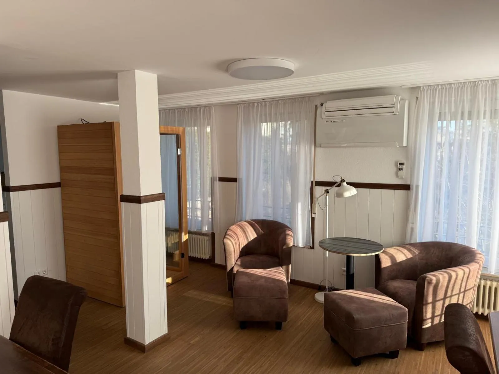 Hotel Schöne Aussicht renoviert