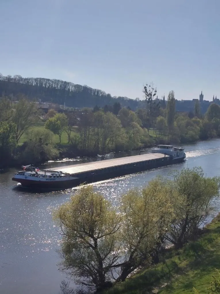 Hotel Schöne Aussicht renoviert