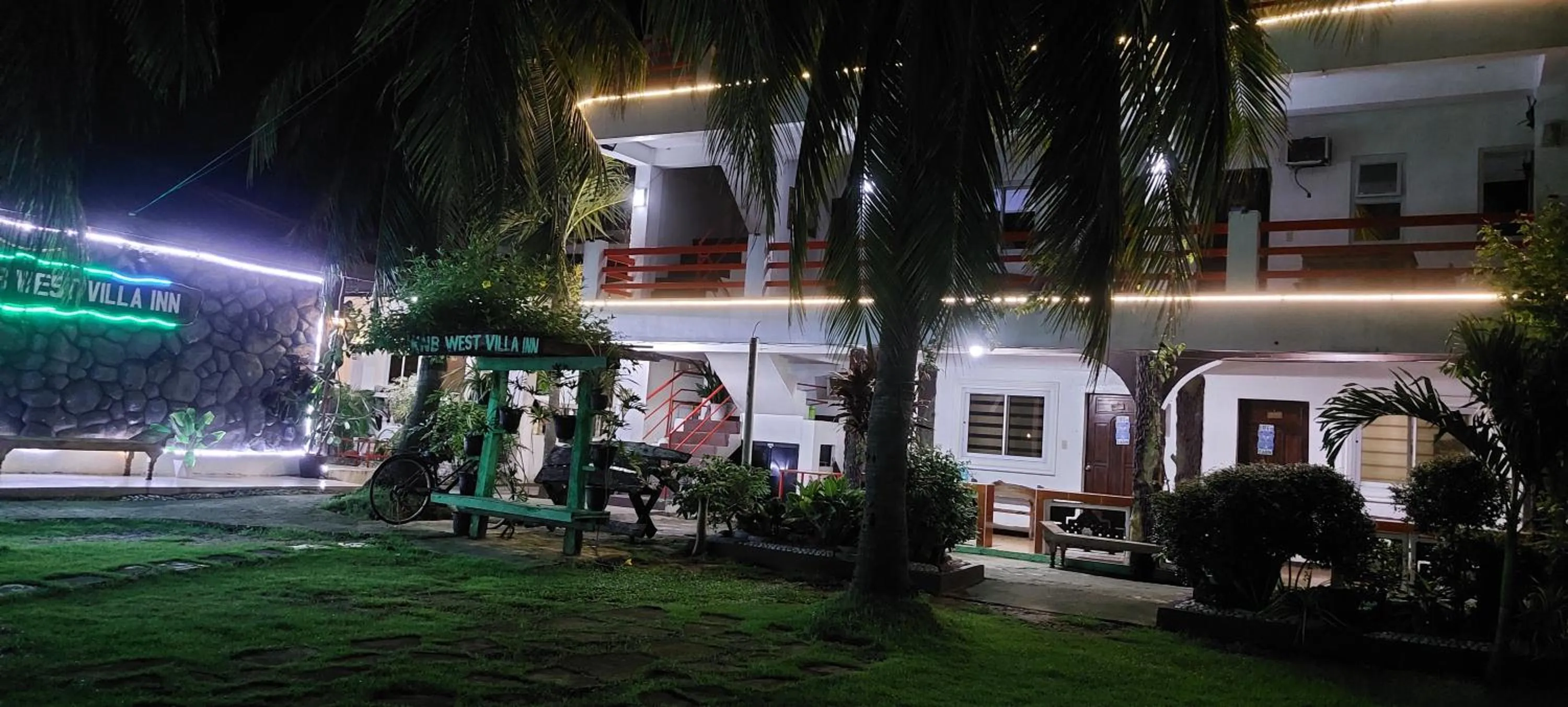 Knb west villa Patar