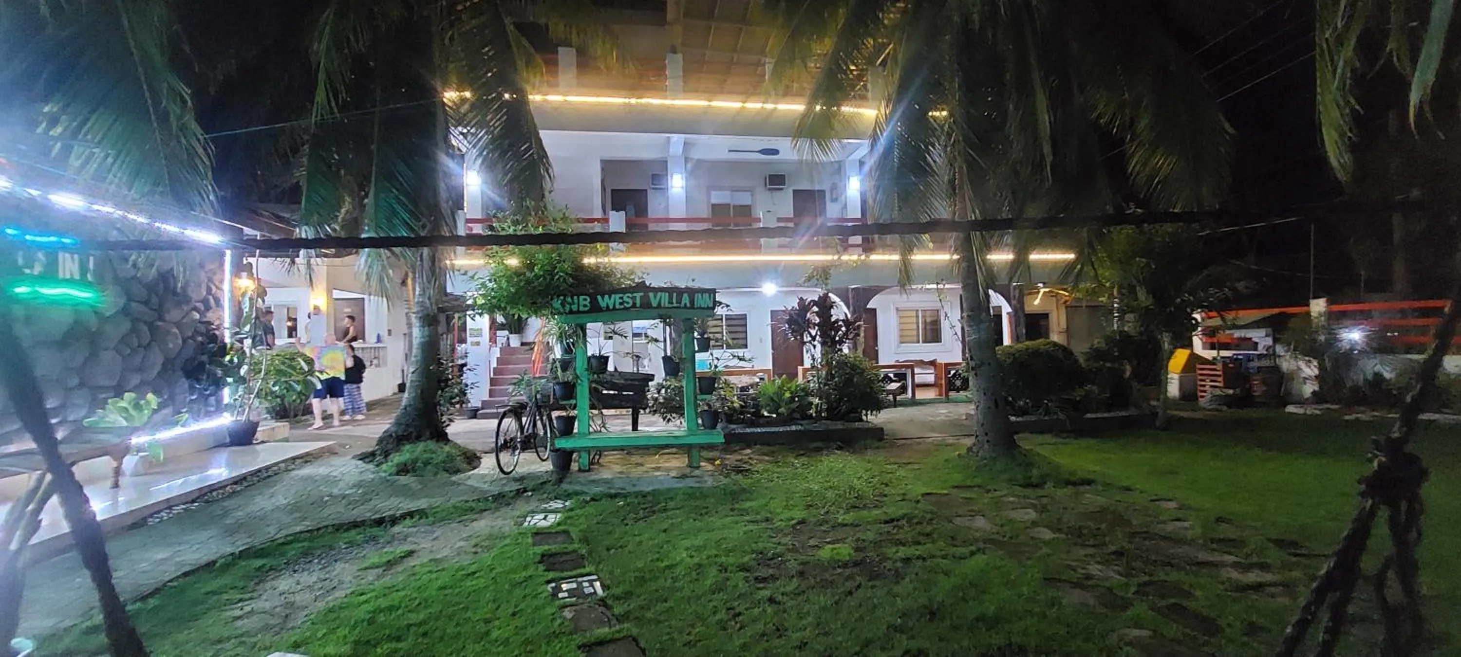 Knb west villa Patar