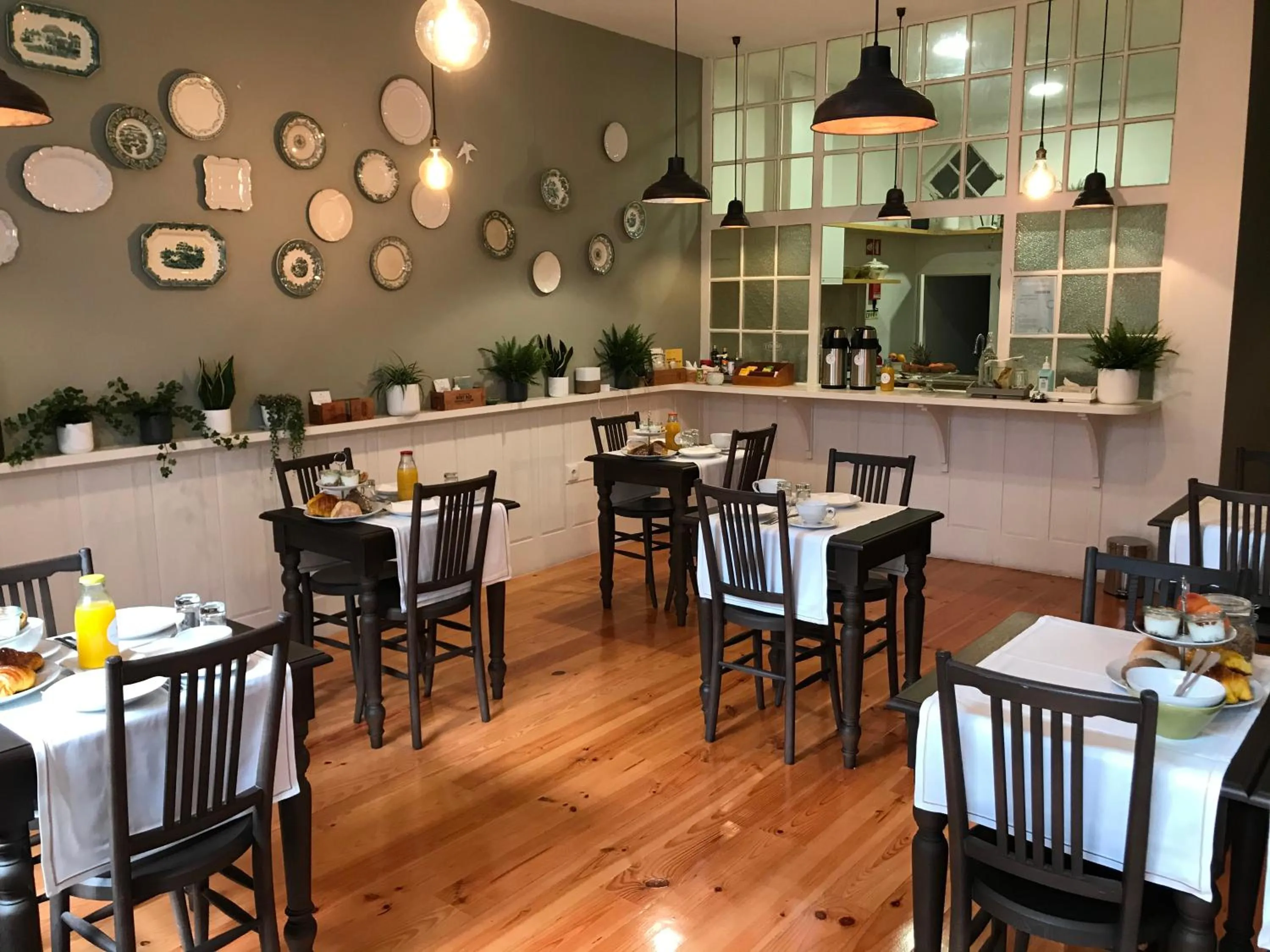 Food and drinks in Porto Vintage Guesthouse