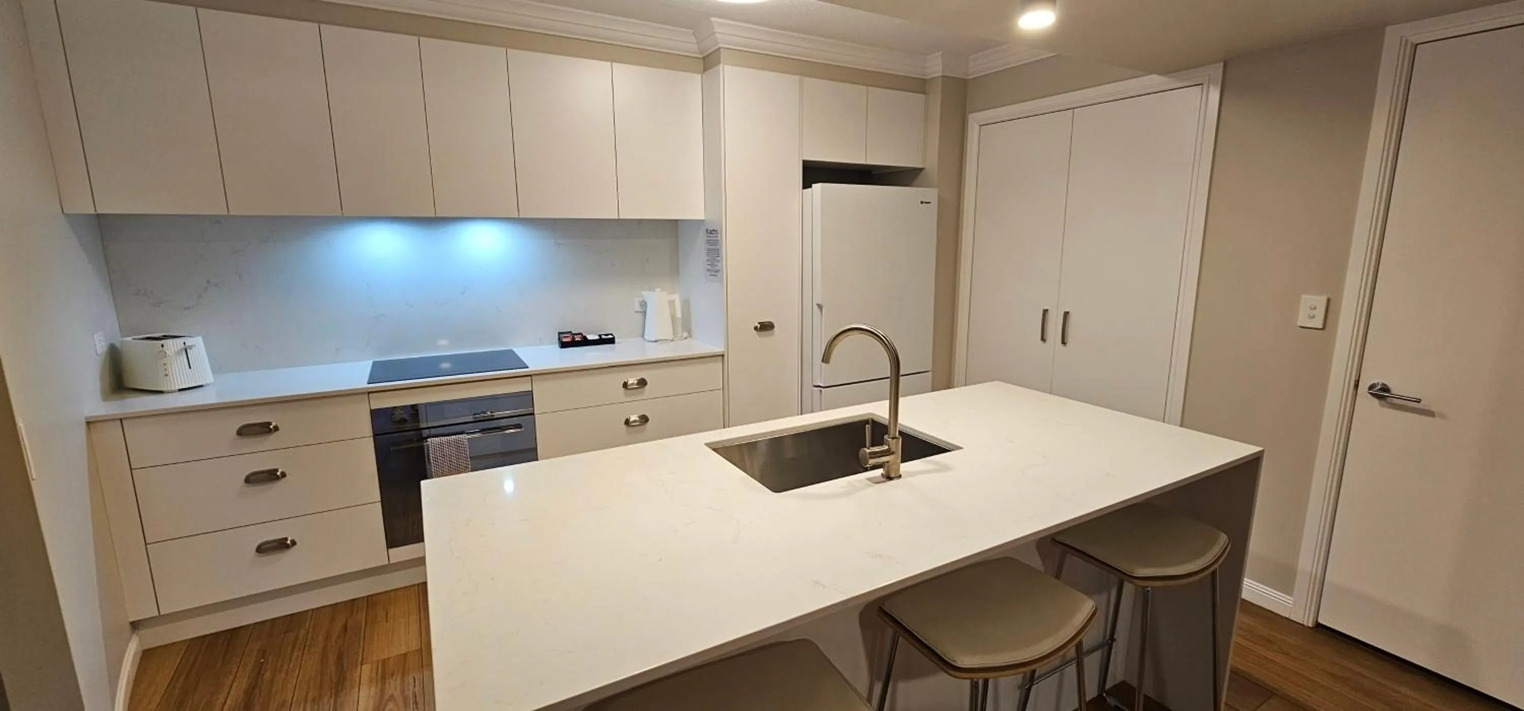 kitchen in Broadbeach Holiday Apartments