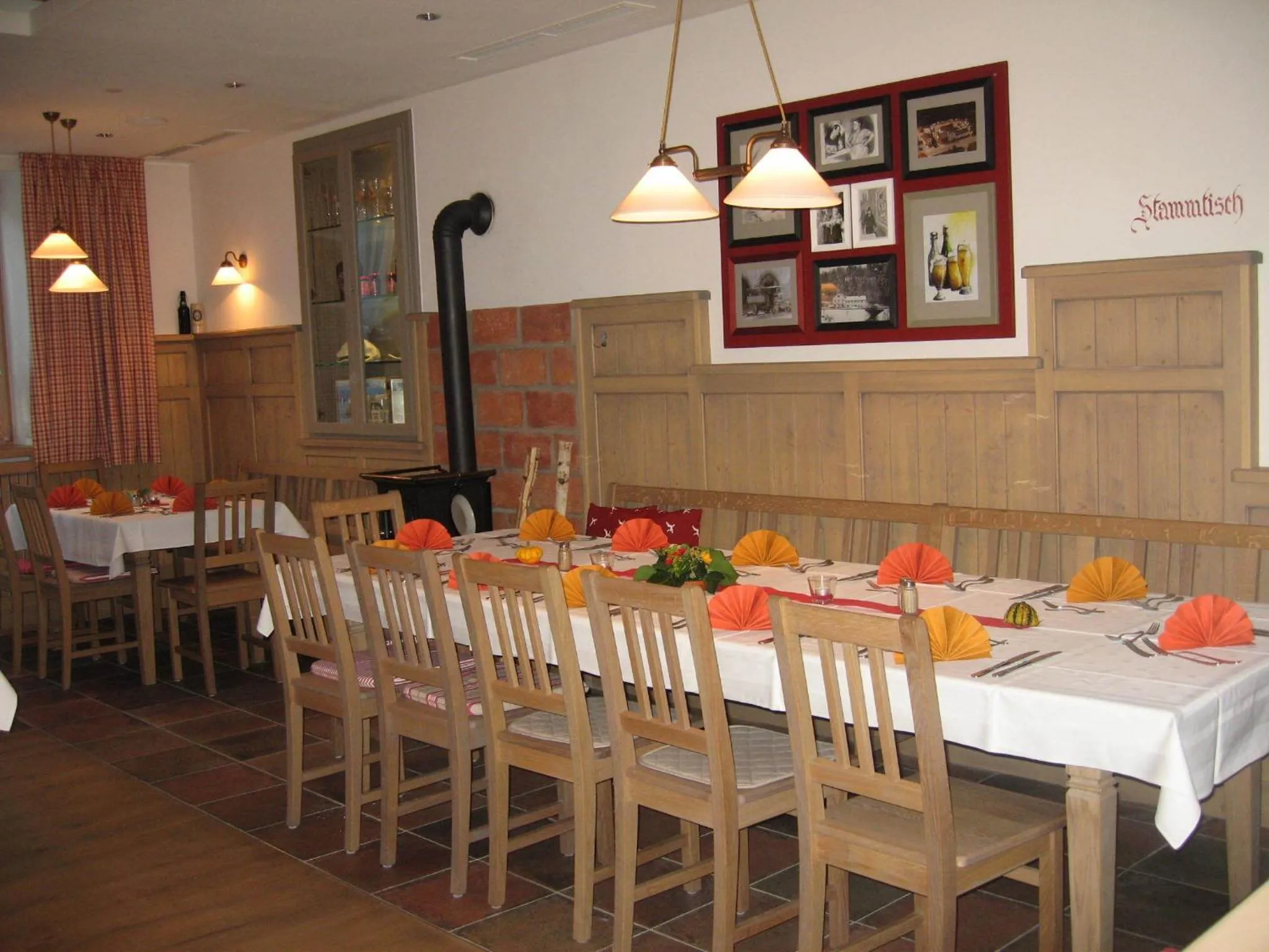 Restaurant/places to eat in Reischacher Hof