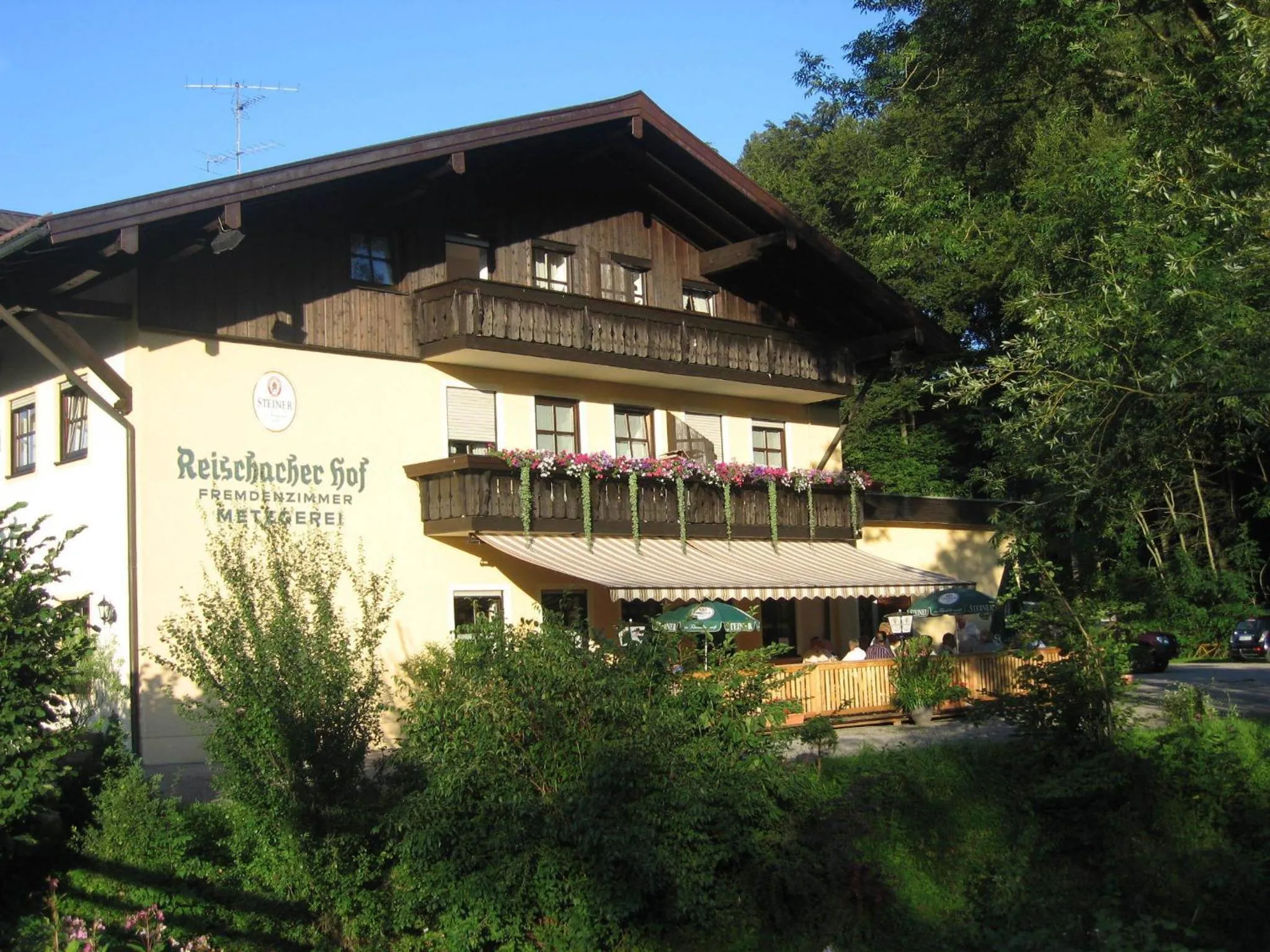 Property building in Reischacher Hof